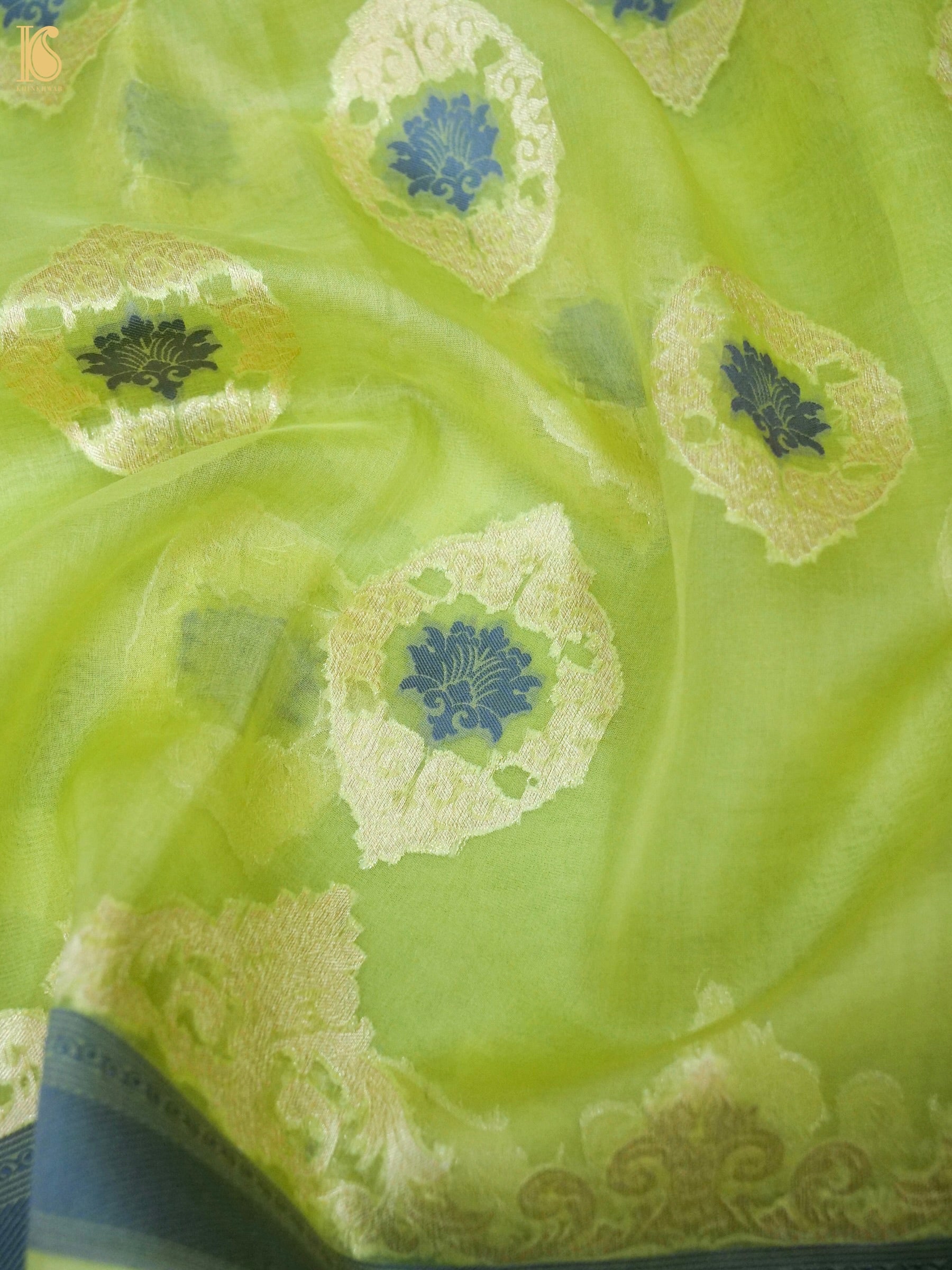 Banarasi Organza Silk Kadwa Handwoven Saree in Lime Green