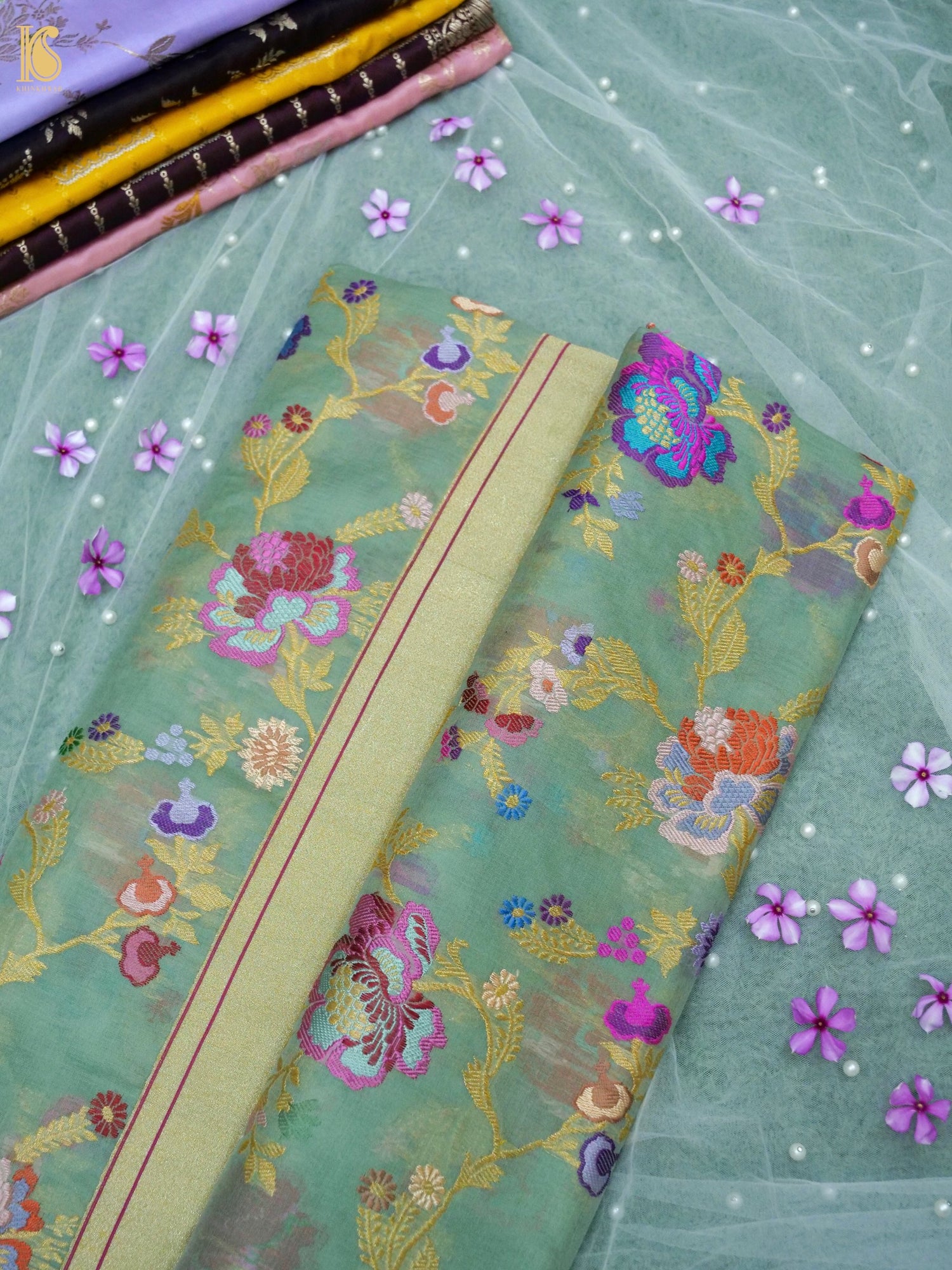 Banarasi Kora Cotton Ektara Kadwa Jaal Handwoven Saree in Sage Green