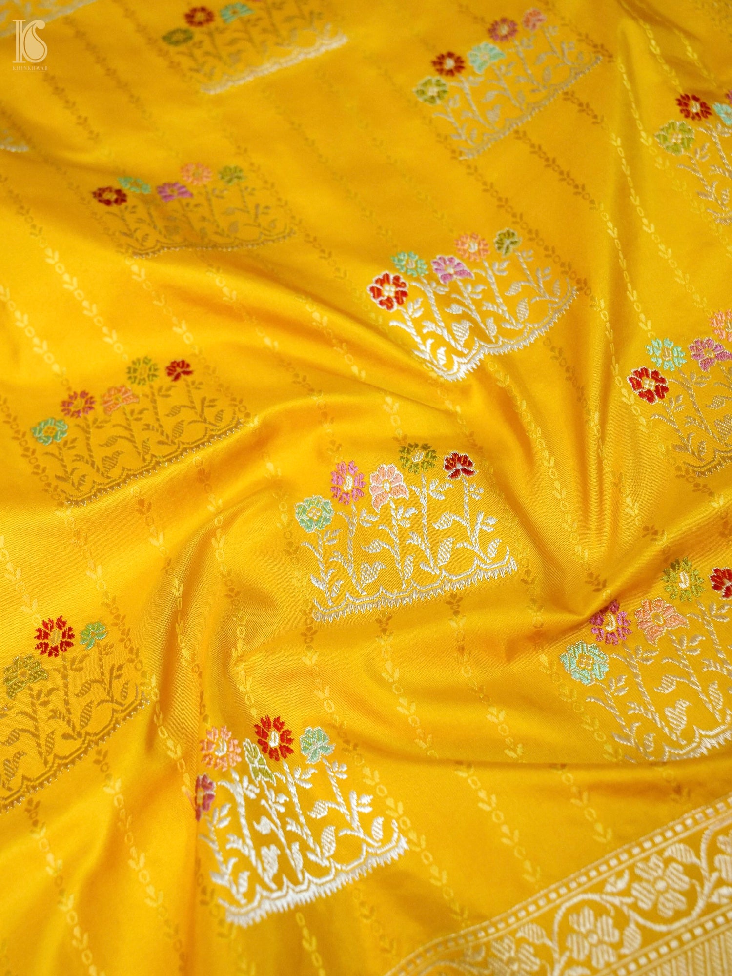 Banarasi Katan Silk Kadwa Jangla Handwoven Saree in Marigold Yellow