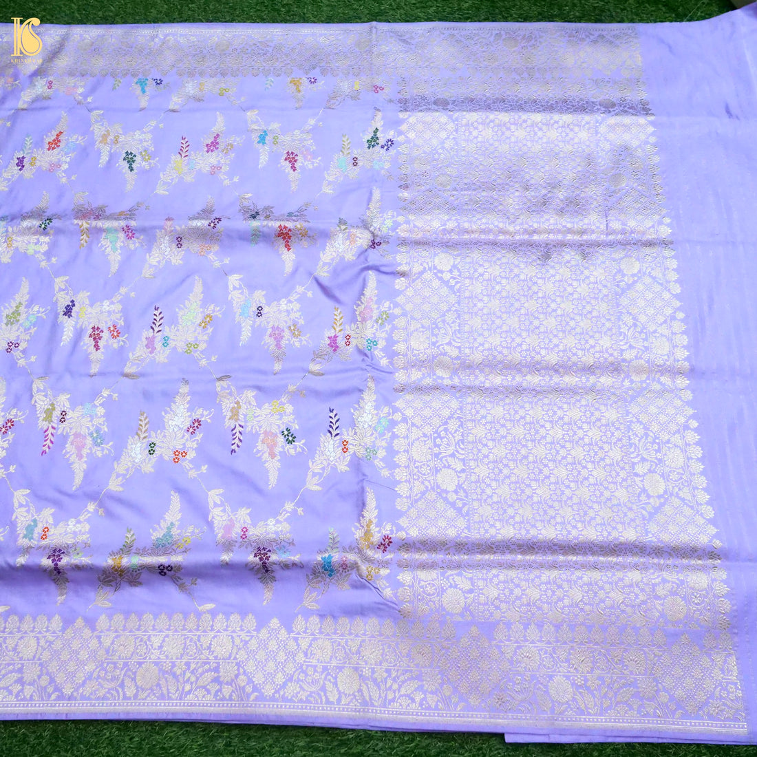 Banarasi Katan Silk Kadwa Jangla Handwoven Saree in Lavender Purple