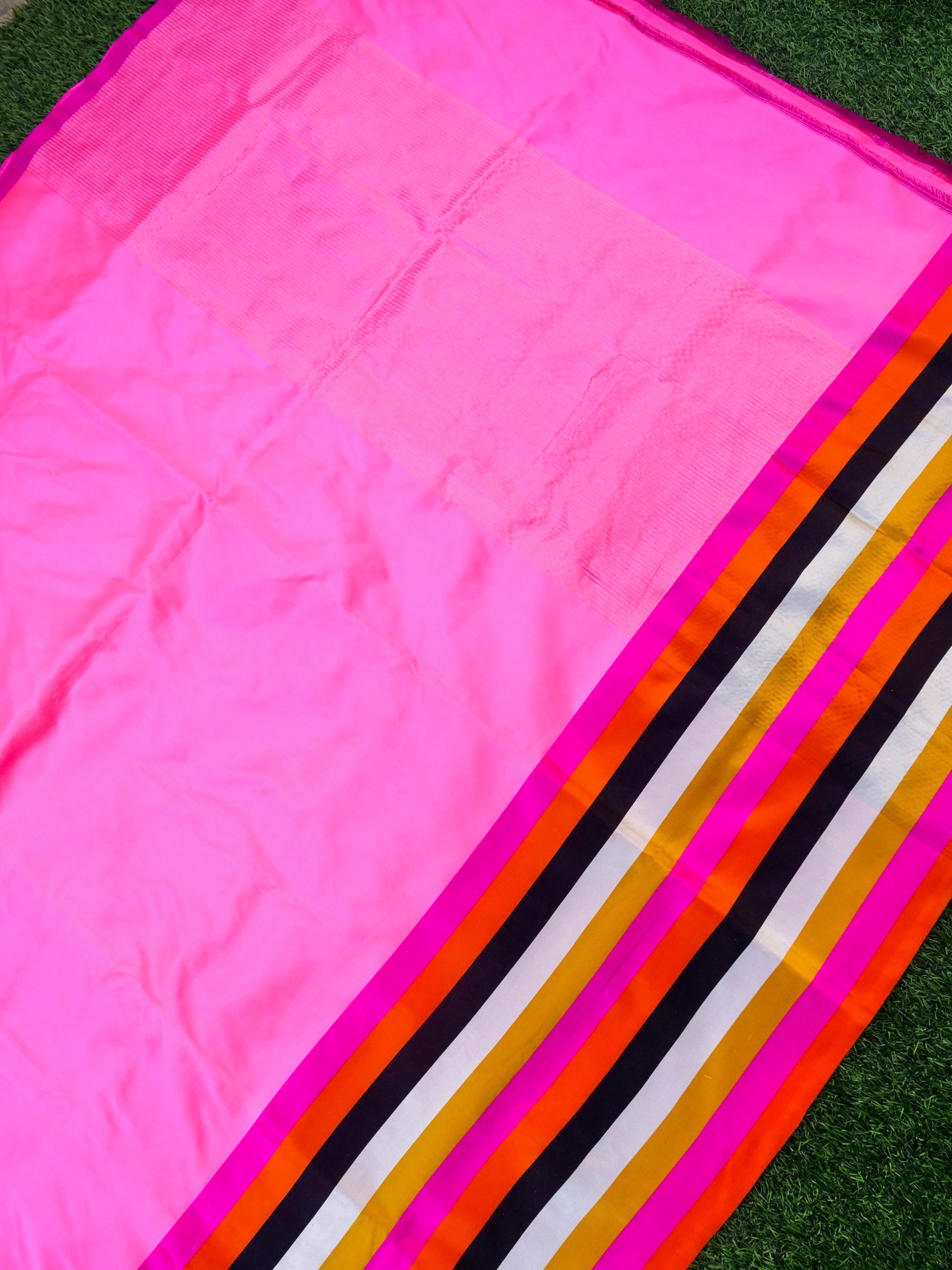 Handwoven Pure Mashru Silk Banarasi Saree - Khinkhwab