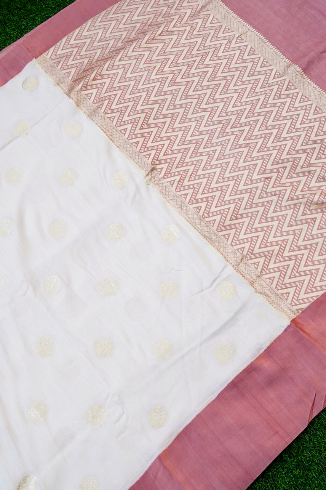 Pure Moonga Silk Handloom Banarasi Saree with Satin Border