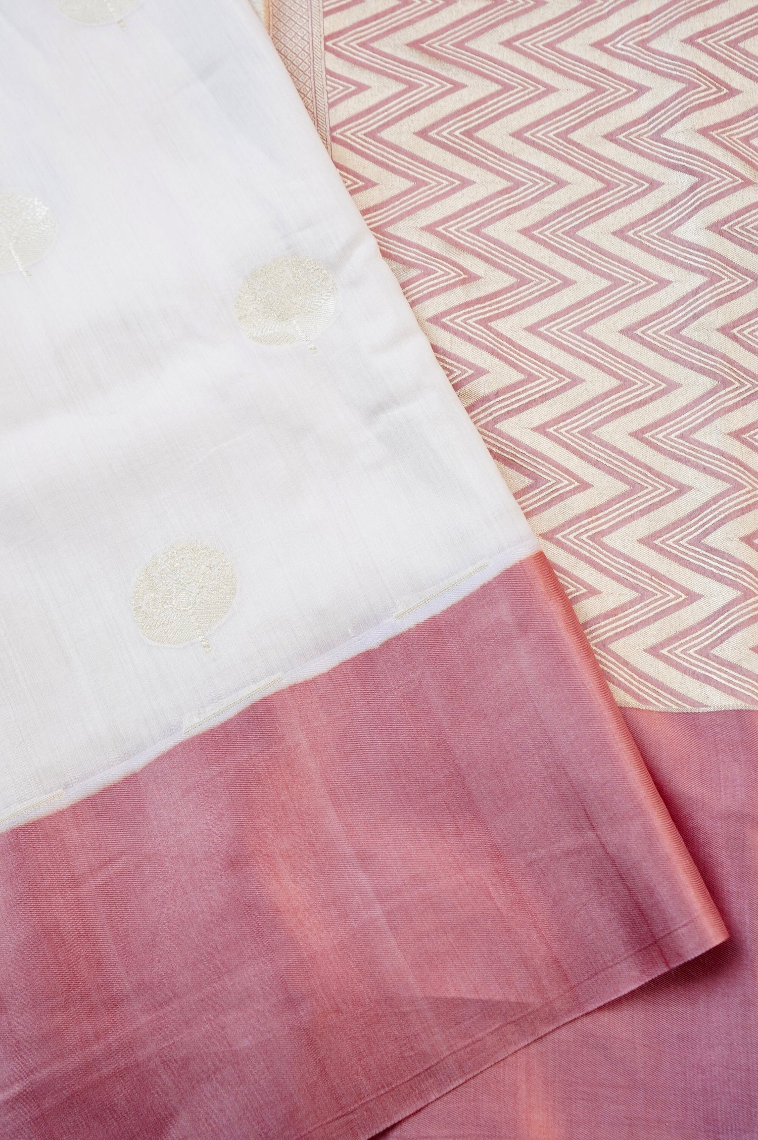 Pure Moonga Silk Handloom Banarasi Saree with Satin Border