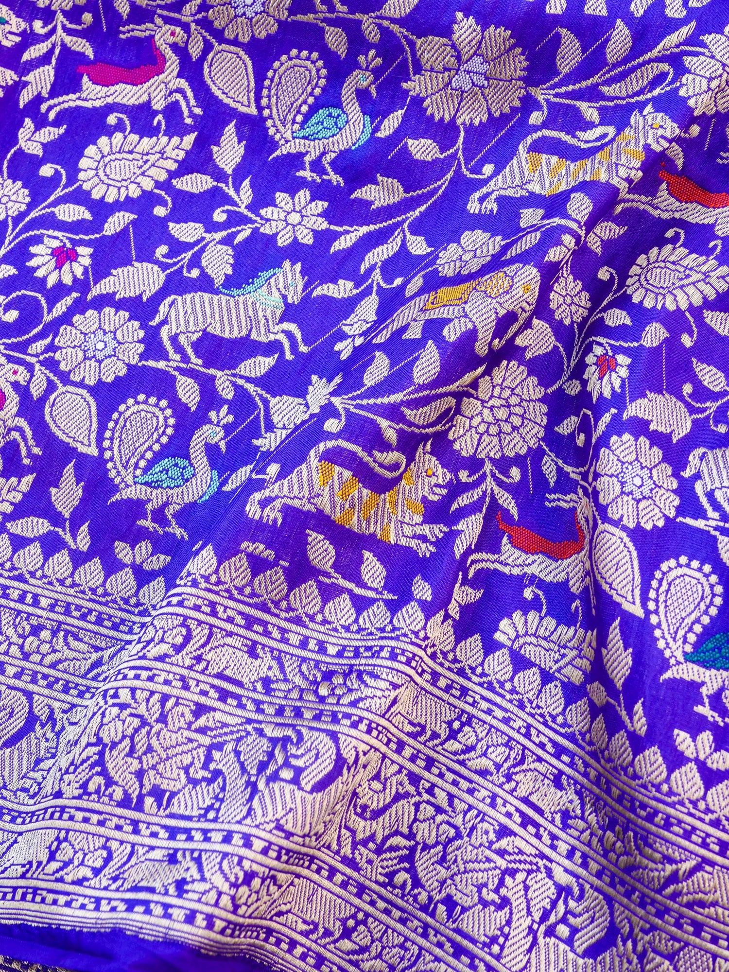 Handloom Banarasi Katan Shikargah Saree - Khinkhwab