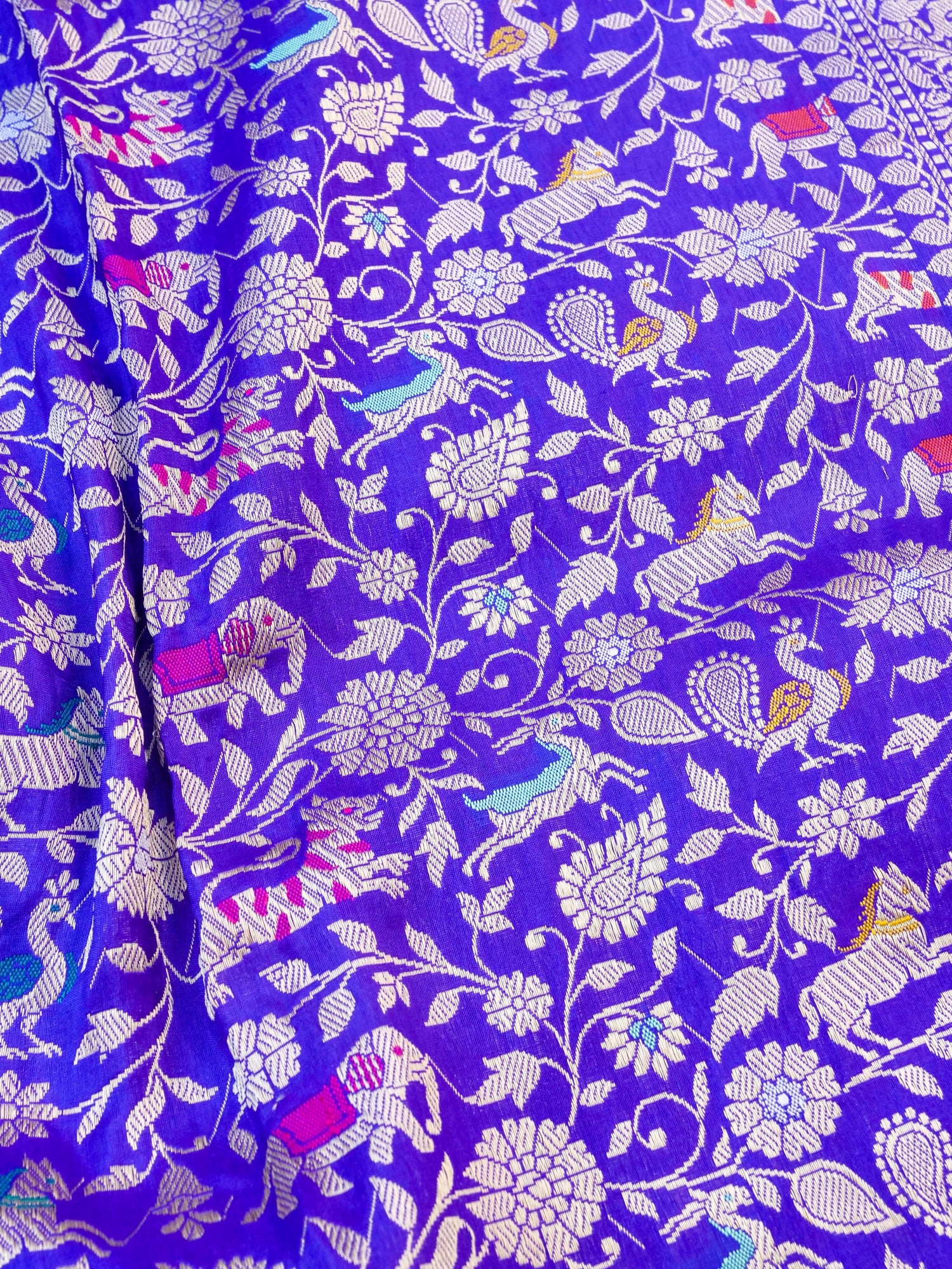 Handloom Banarasi Katan Shikargah Saree - Khinkhwab