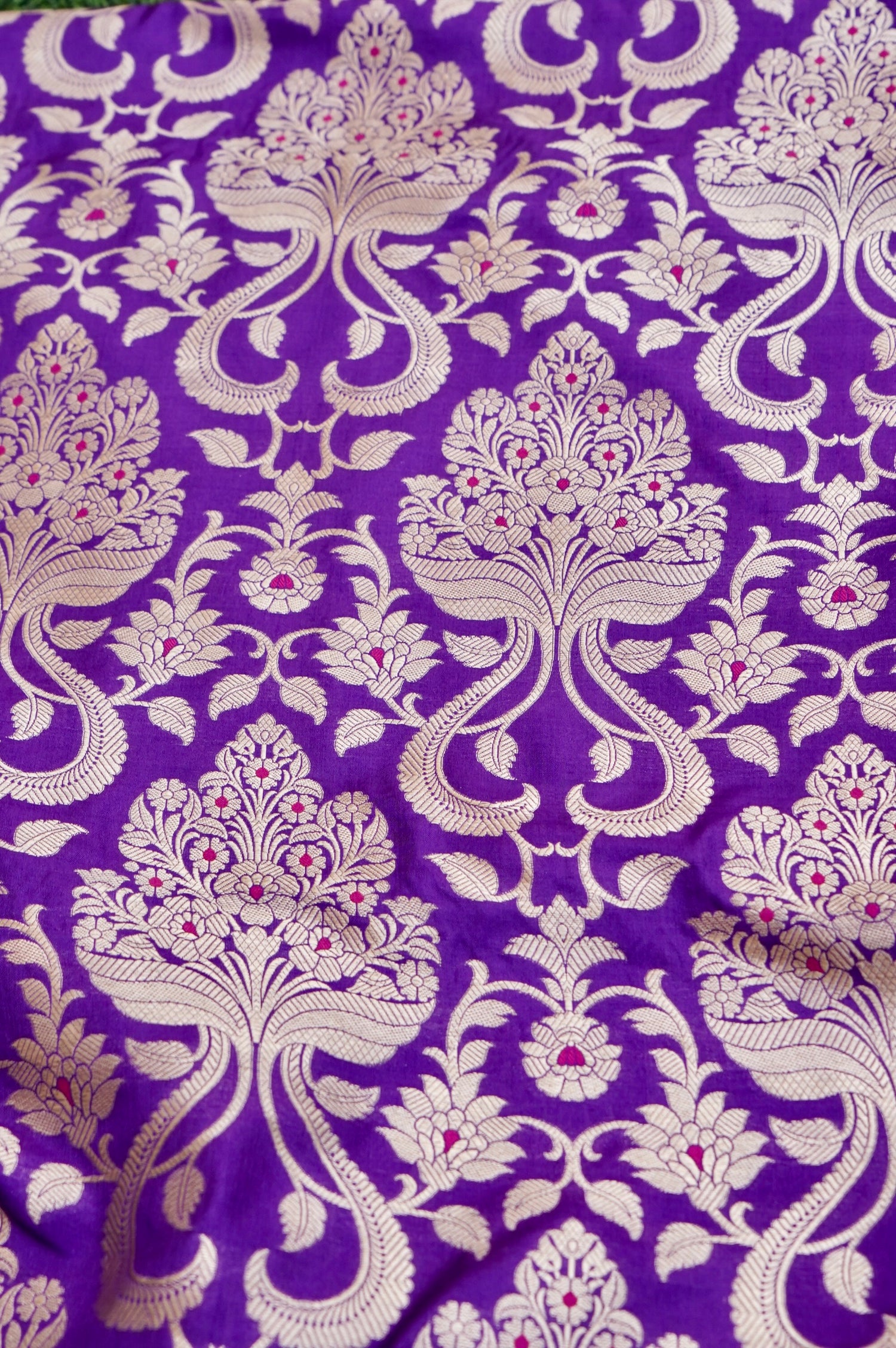 Pure Brocade Banarasi Guldaan Fabric in Purple - Khinkhwab