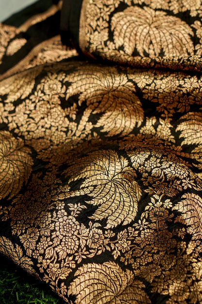 Pure Brocade Banarasi Leaf Fabric in Black - Khinkhwab