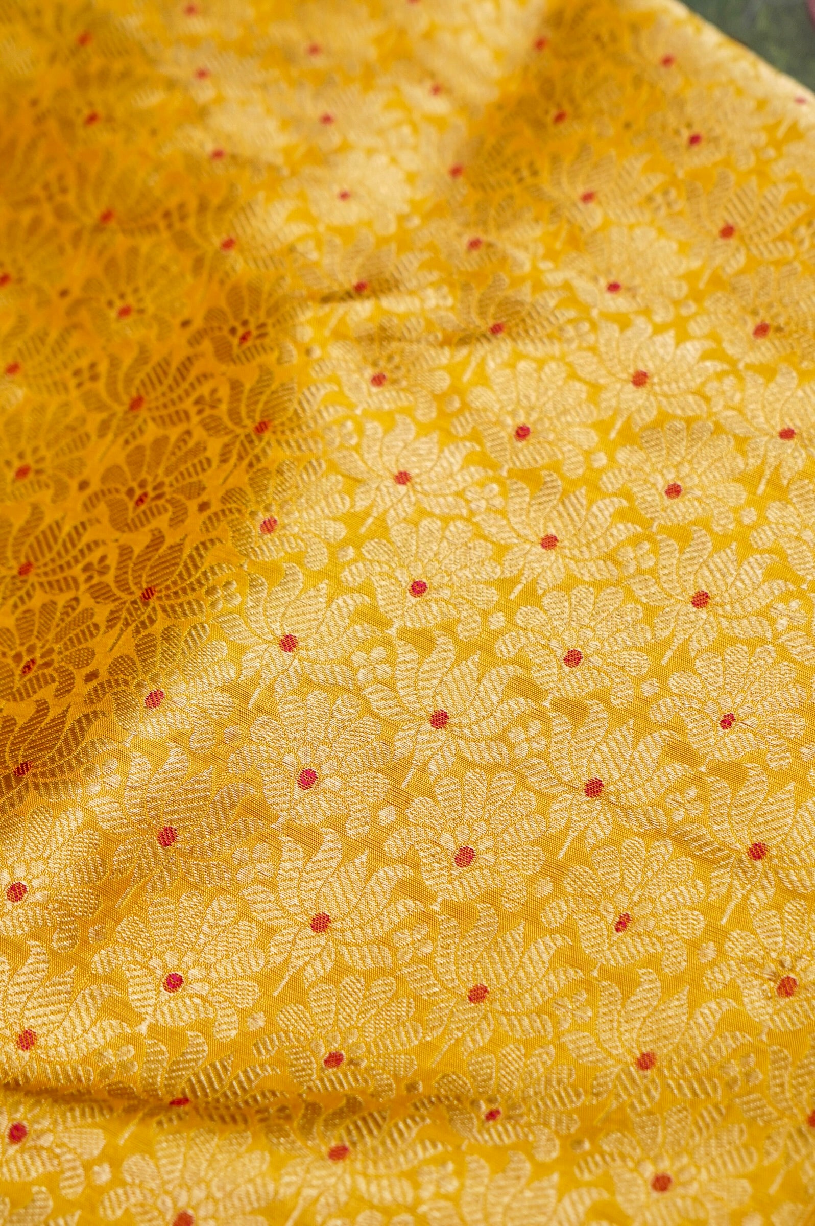 Pure Brocade Banarasi Meenakari Jaal Fabric in Yellow - Khinkhwab
