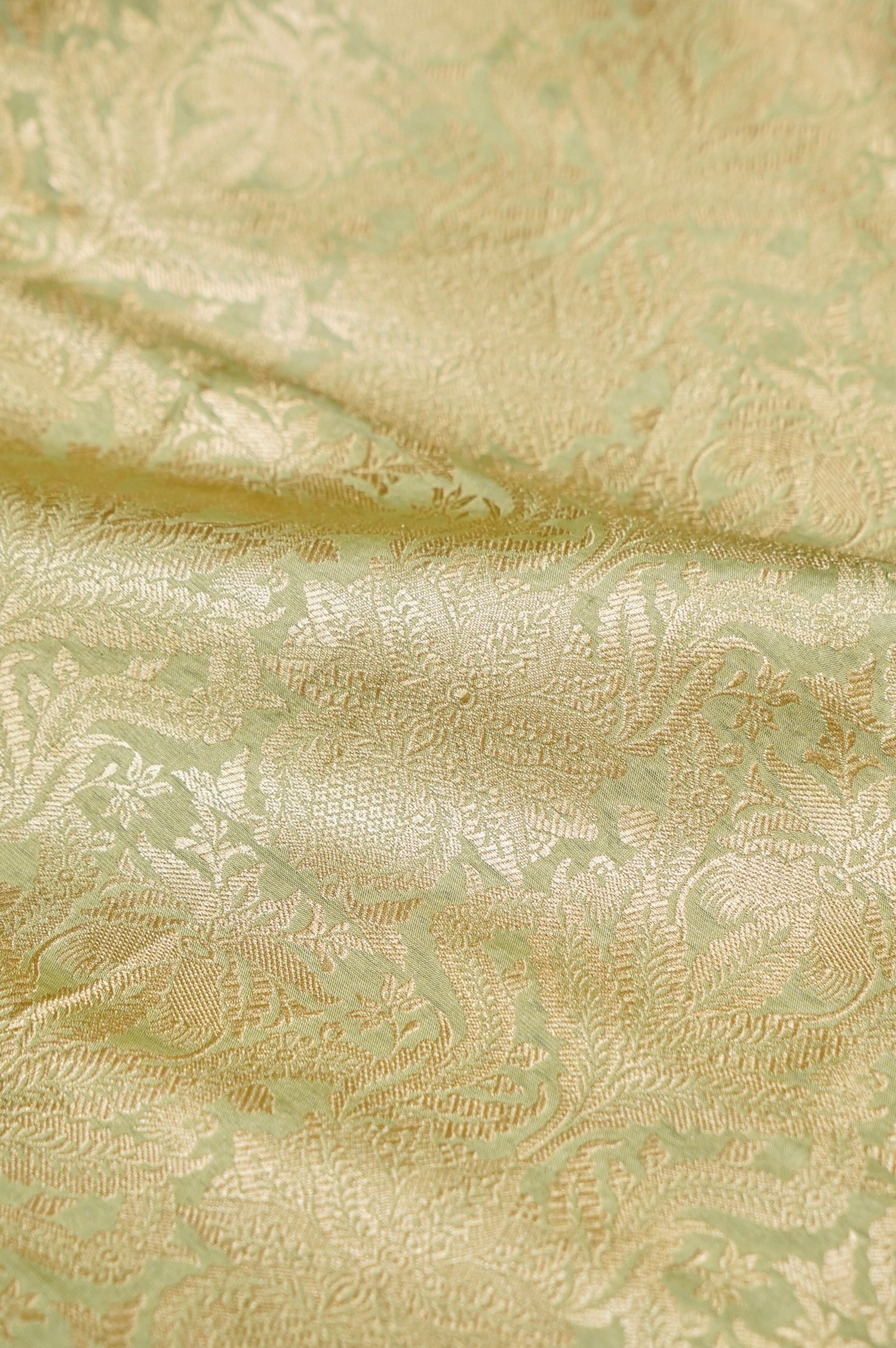 Pure Brocade Banarasi Jaal Fabric in Green - Khinkhwab