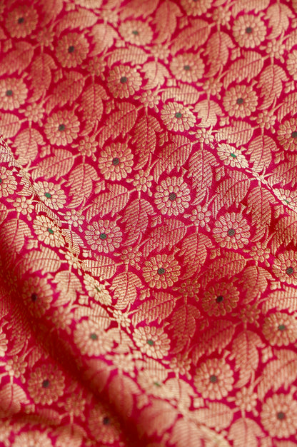 Pure Brocade Banarasi Leaf &amp; Daisy Jaal Fabric in Pink - Khinkhwab