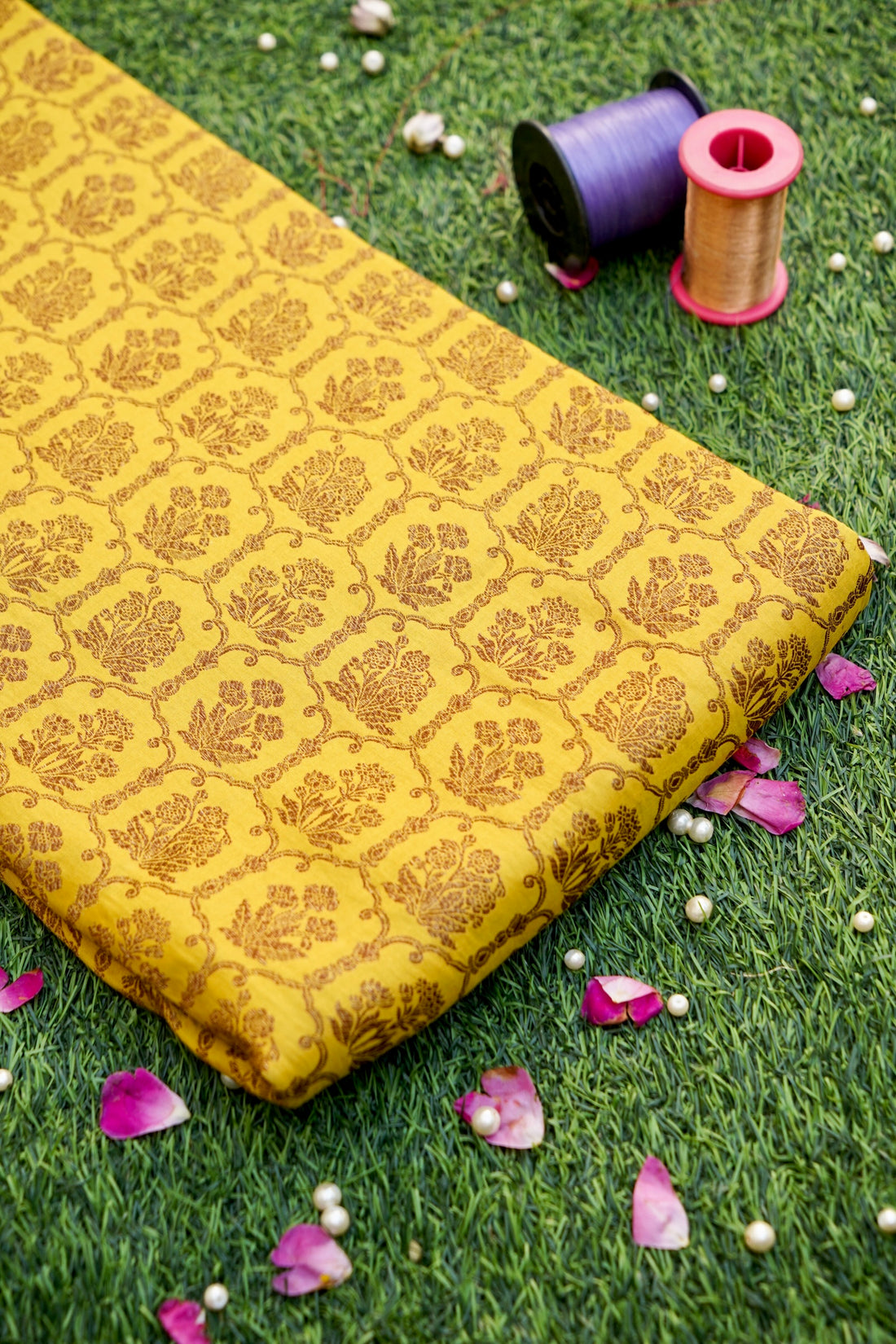 Pure Brocade Banarasi Fabric in Yellow Floral Jaal - Khinkhwab