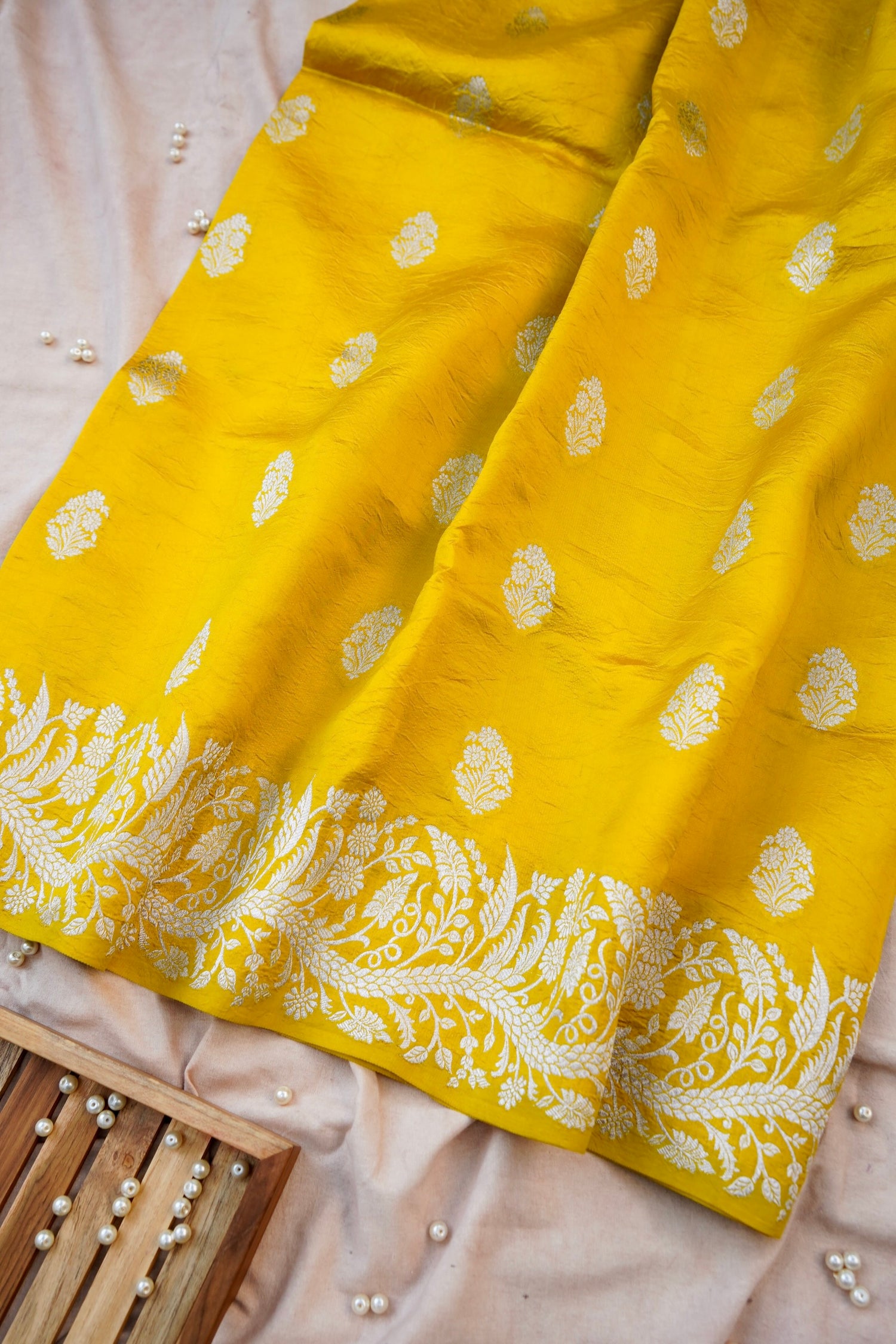 Pure Moonga Silk Handloom Banarasi Saree