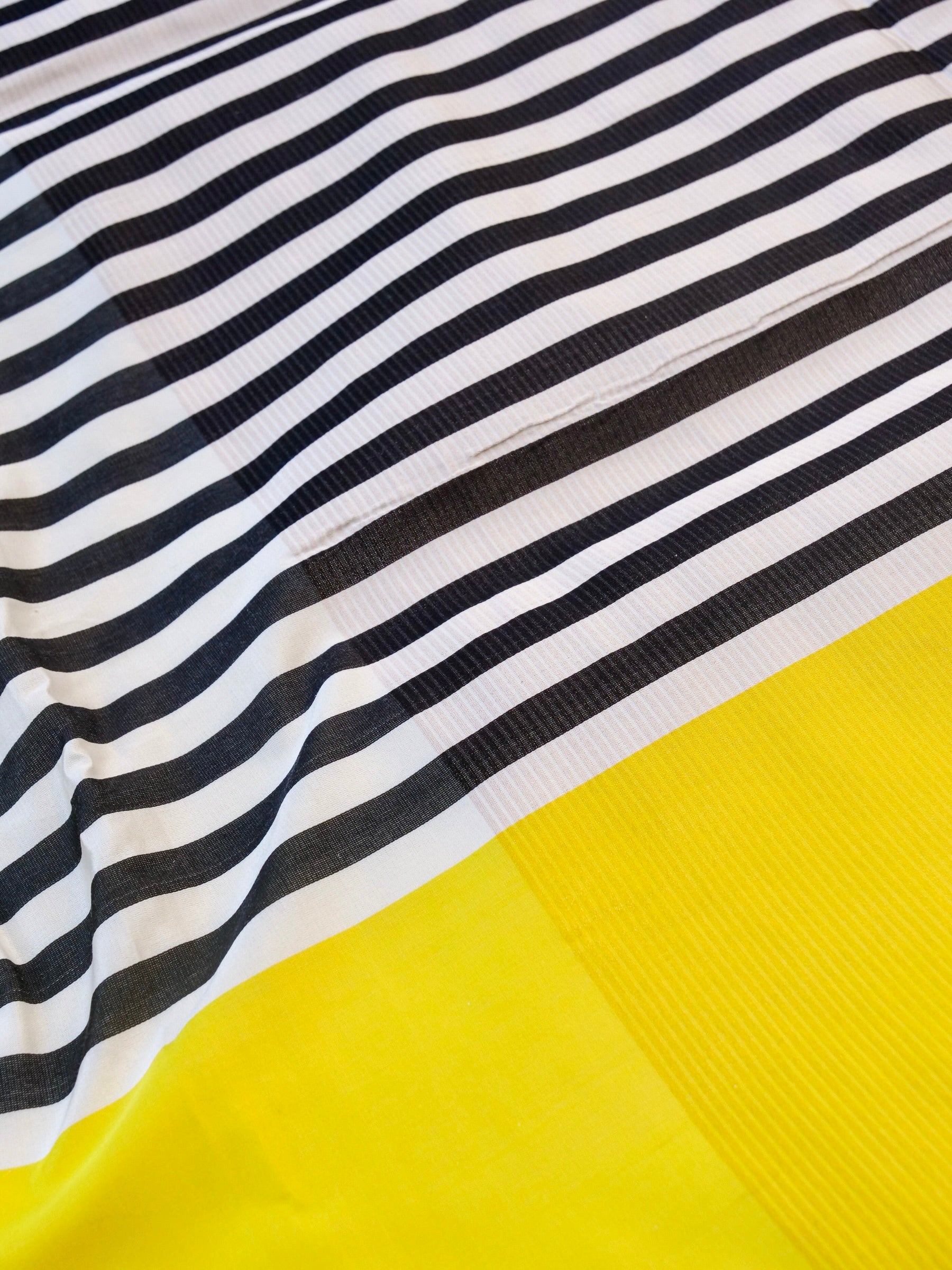 Handwoven Pure Mashru Silk Banarasi Saree - Khinkhwab