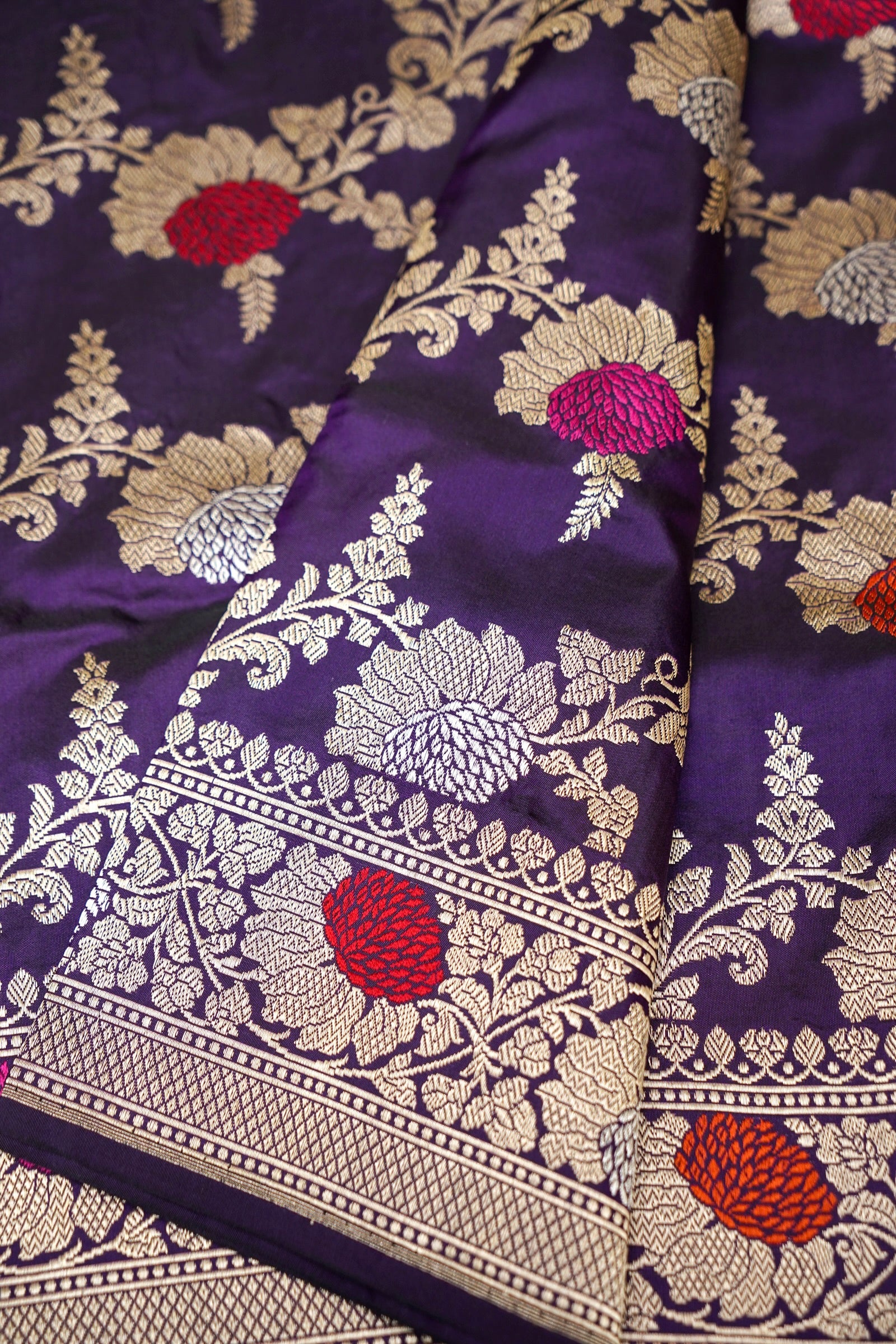 Handloom Kadwa Katan Silk Banarasi Saree in Purple - Khinkhwab