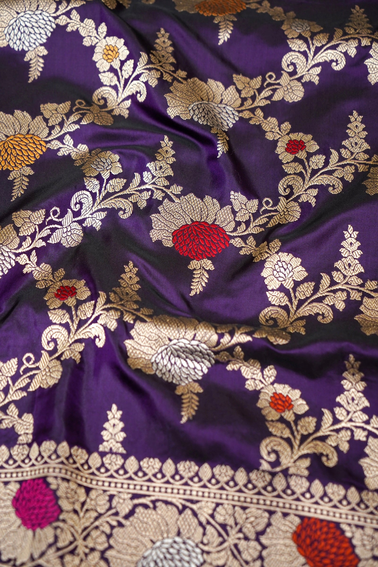 Handloom Kadwa Katan Silk Banarasi Saree in Purple - Khinkhwab
