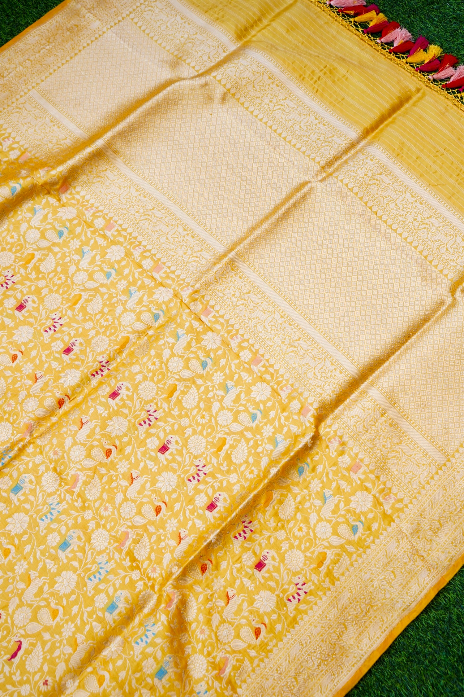 Handwoven Banarasi Katan Silk Shikargah Dupatta