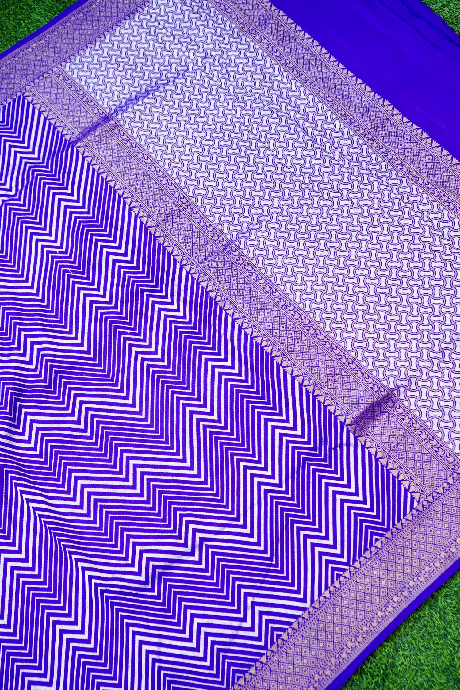 Pure Moonga Silk Handloom Banarasi Saree