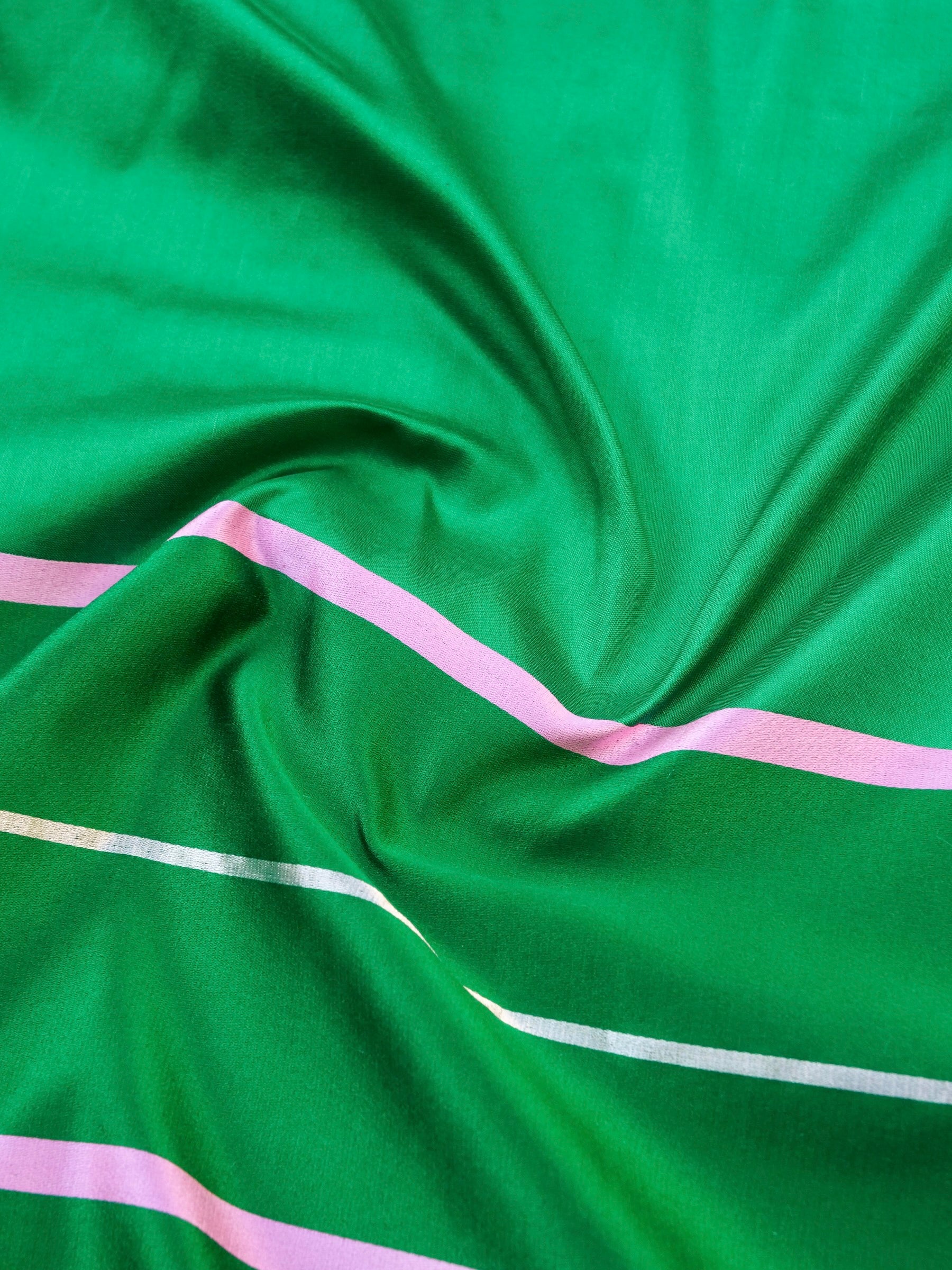 Handwoven Pure Mashru Silk Banarasi Saree - Khinkhwab