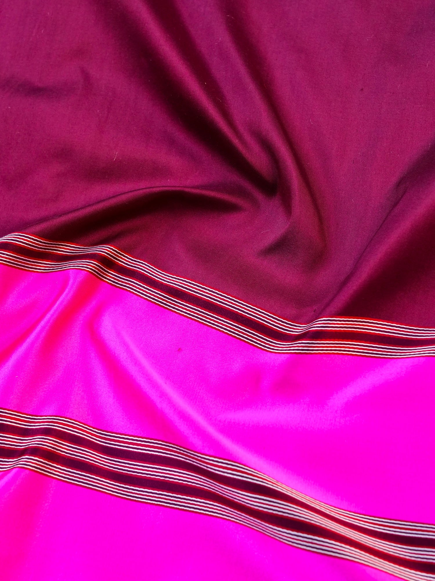 Handwoven Pure Mashru Silk Banarasi Saree - Khinkhwab