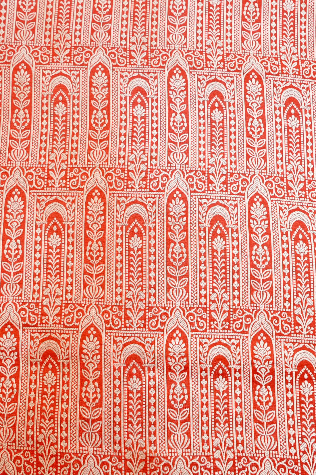 Pure Brocade Banarasi Vertical Jaal Fabric in Red - Khinkhwab