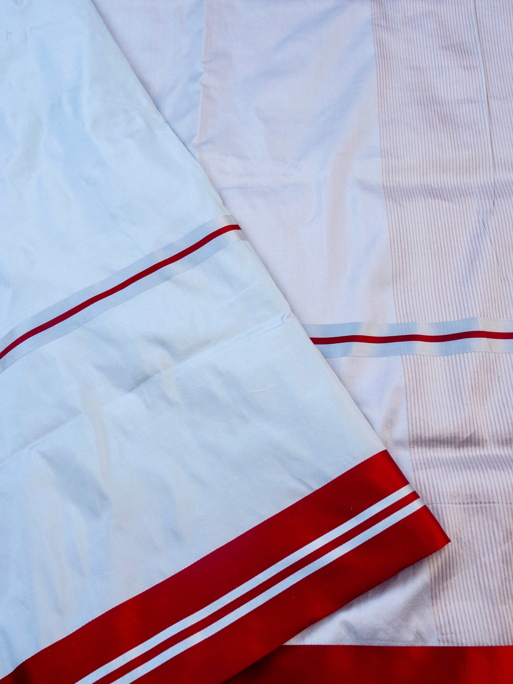 Handwoven Pure Mashru Silk Banarasi Saree - Khinkhwab