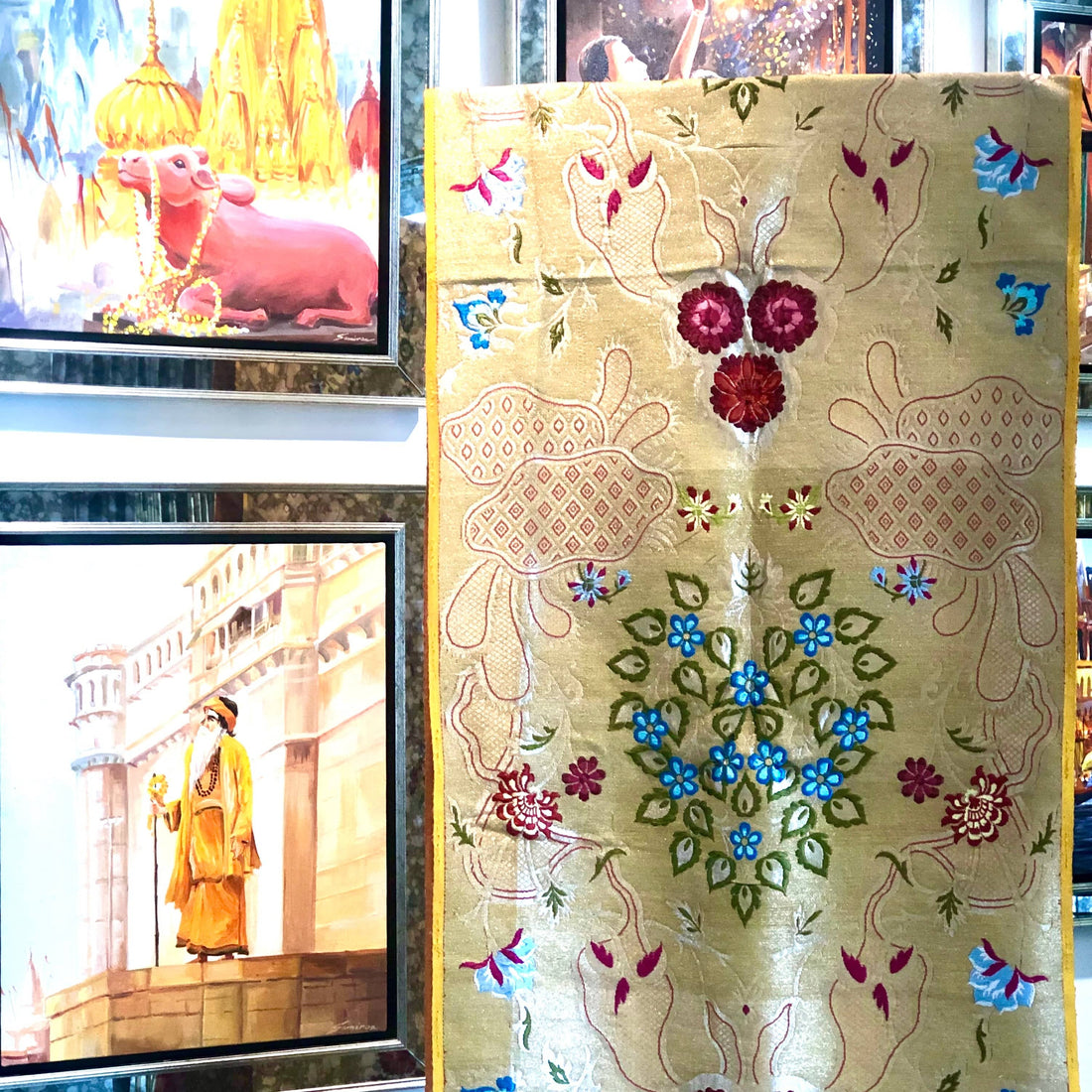 Handwoven Pure Brocade Gyaser Banarasi Fabric