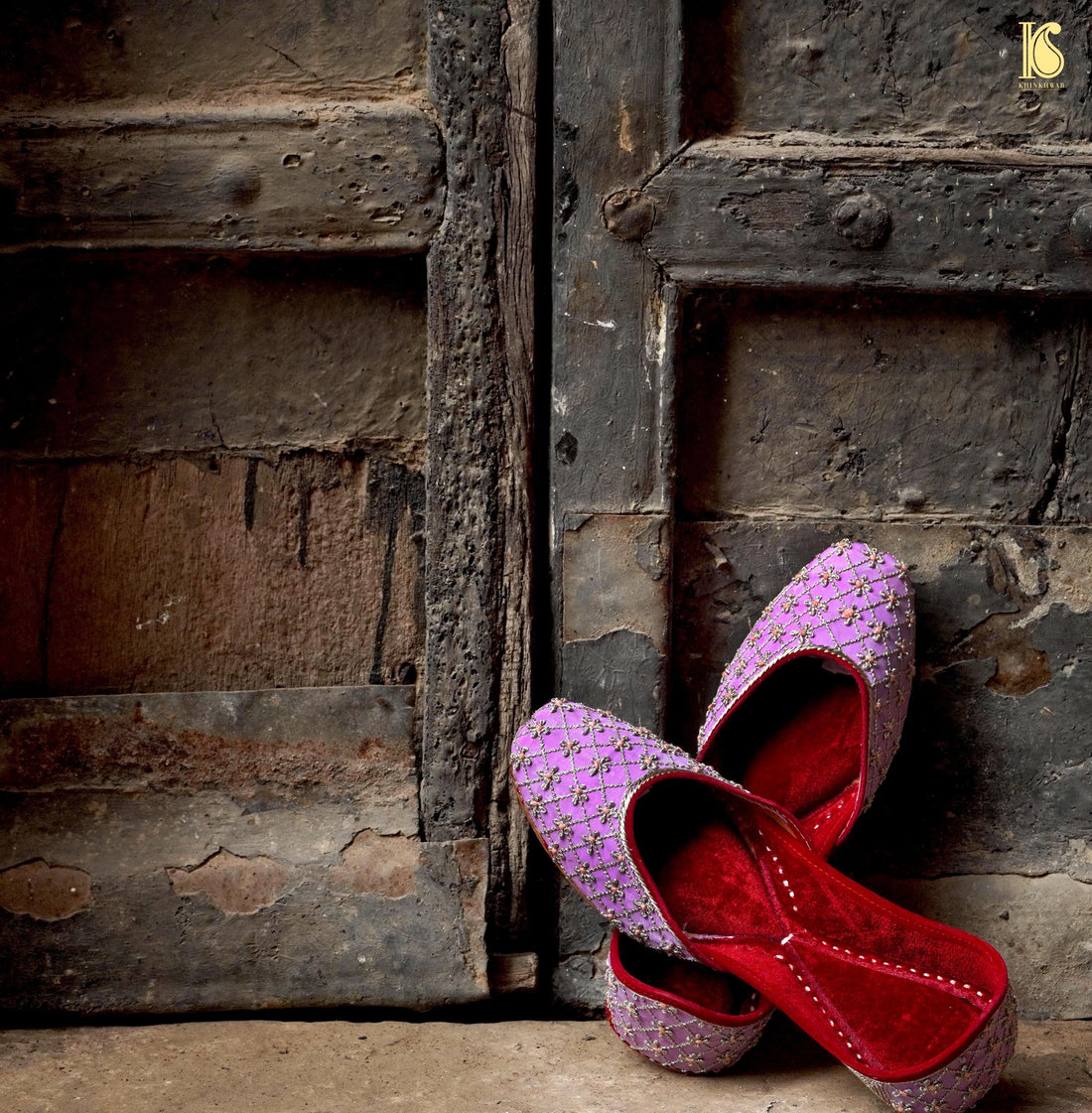 Handcrafted Punjabi Jutti with Velvet & Embroidery