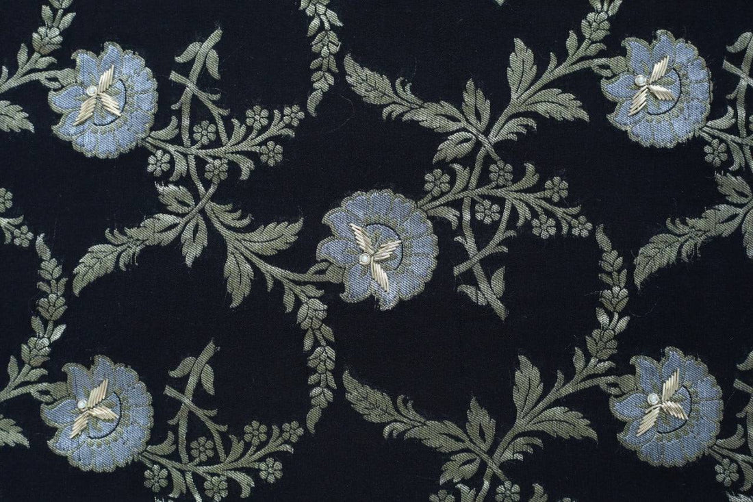 Handloom Banarasi Georgette Gotta Patti Saree