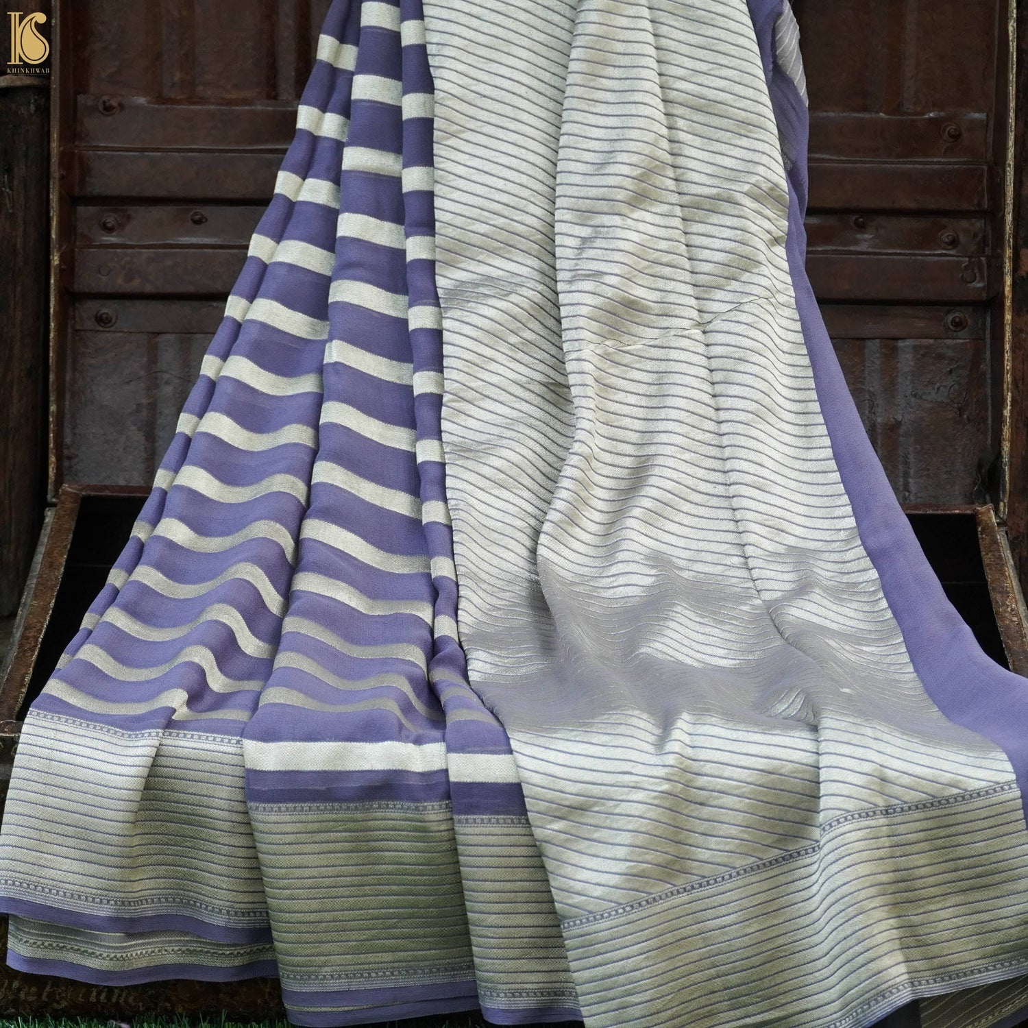 Pure Georgette Handloom Stripes Banarasi Saree
