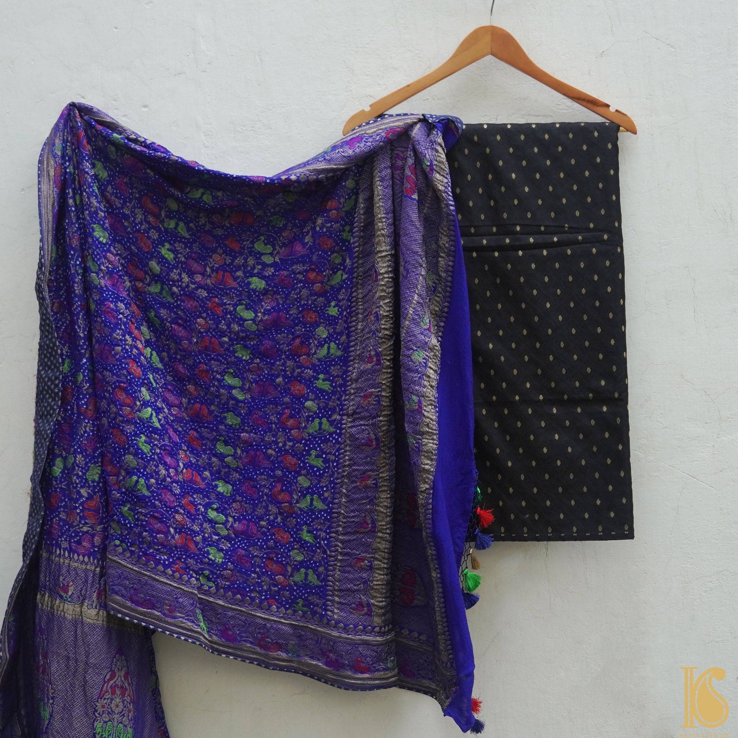 Black Pure Banarasi Silk Handwoven Tanchui Kurta Fabric