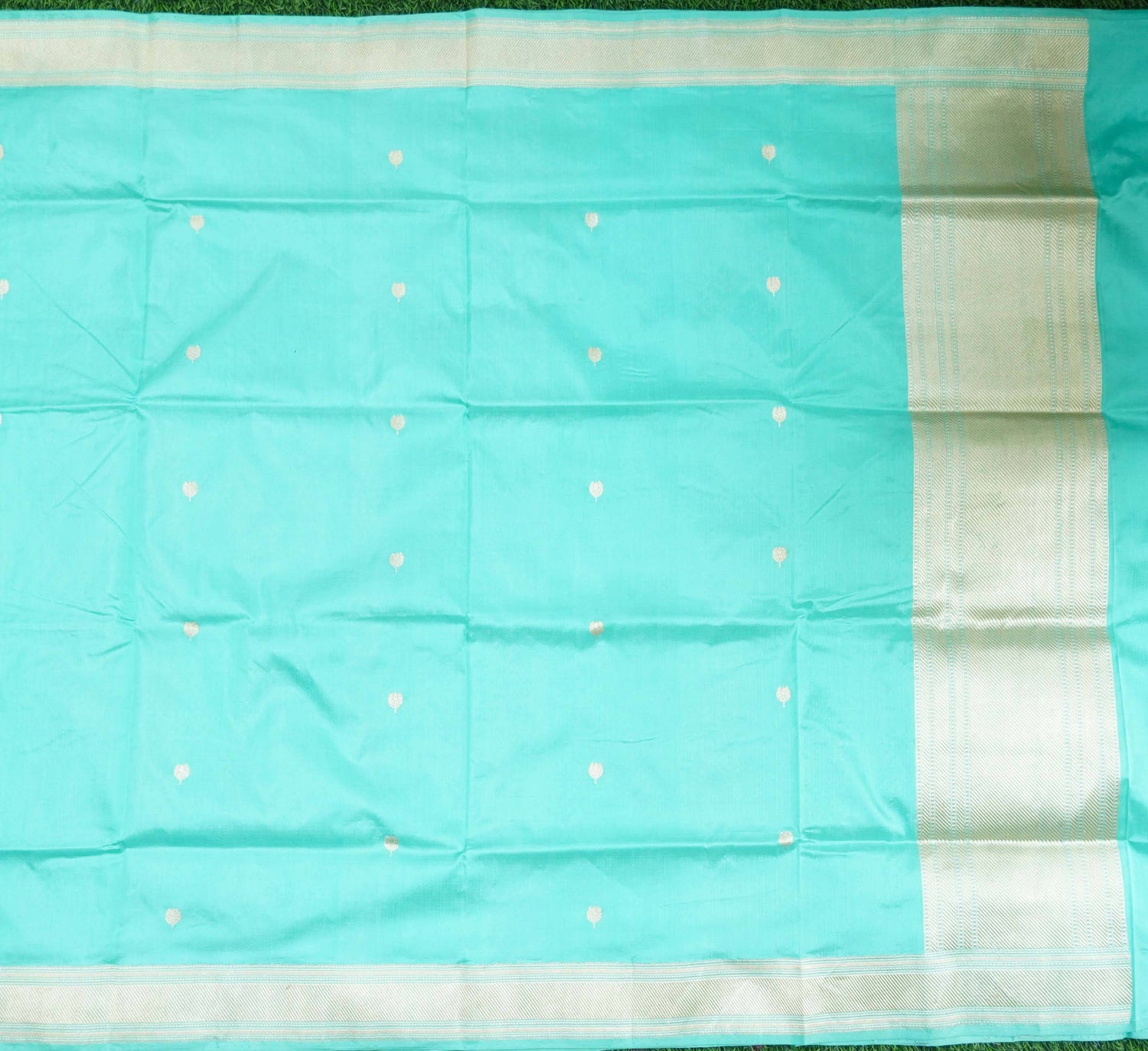 Blue Pure Katan Silk  Handwoven Banarasi Kadwa Boota Mogra Dupatta
