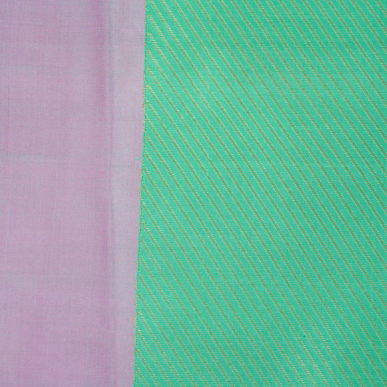 Dual Shade Green Pure Katan Silk Handloom Banarasi Saree