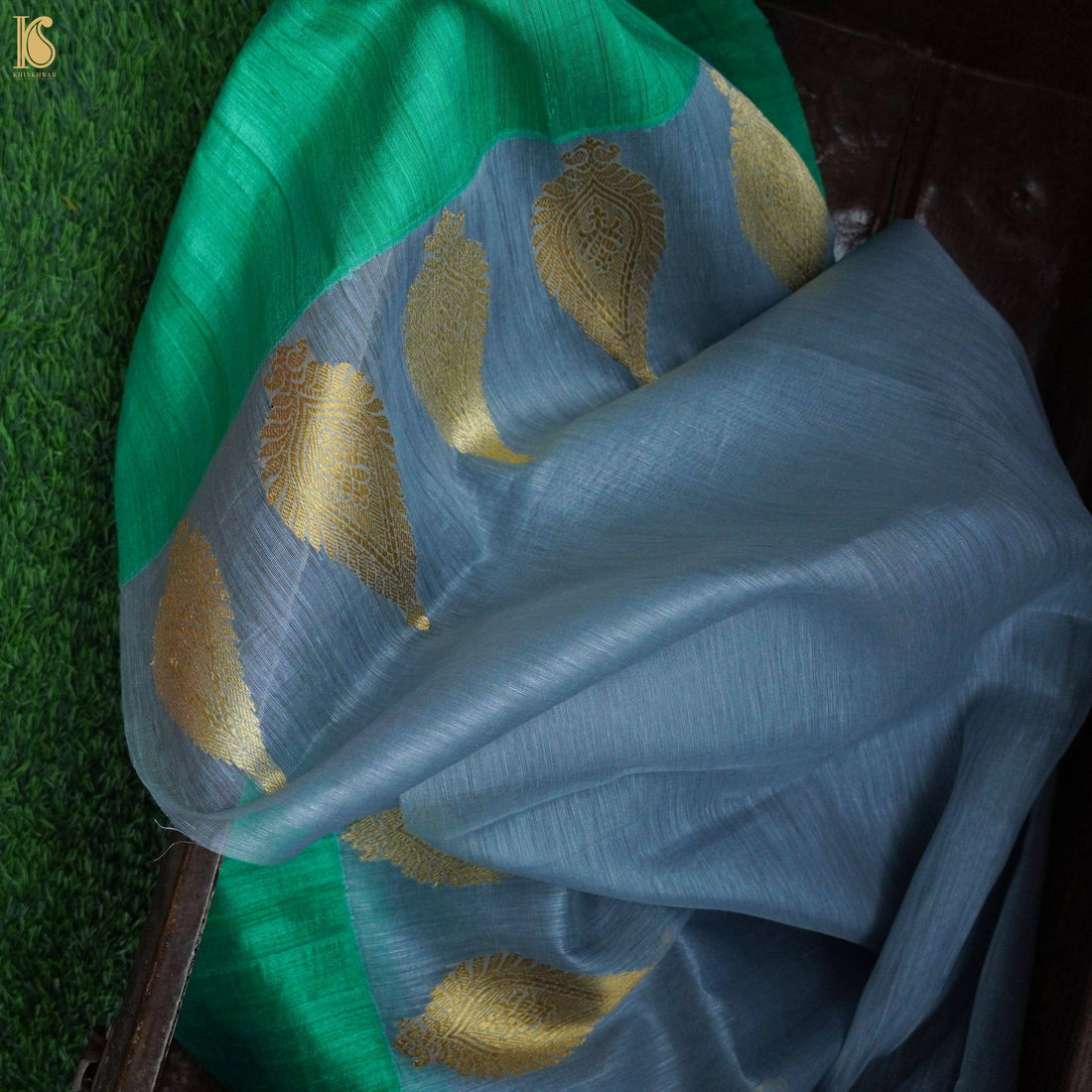 Green Pure Linen Handloom Banarasi Kadwa Fabric