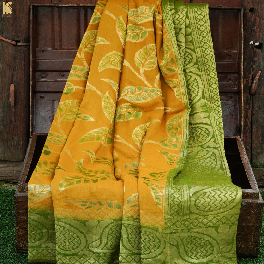 Moonga Silk Handloom Banarasi Hand Brush Saree