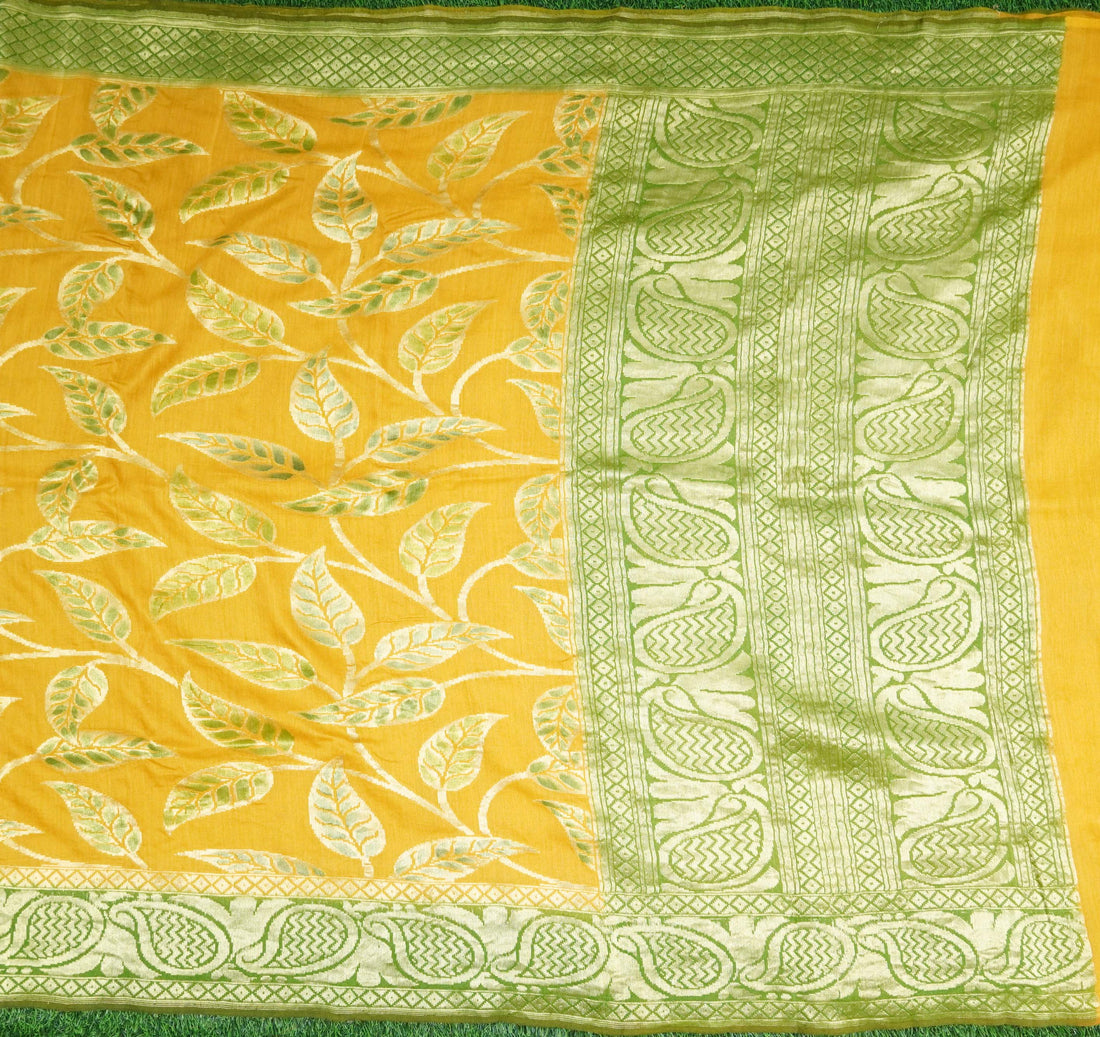 Moonga Silk Handloom Banarasi Hand Brush Saree