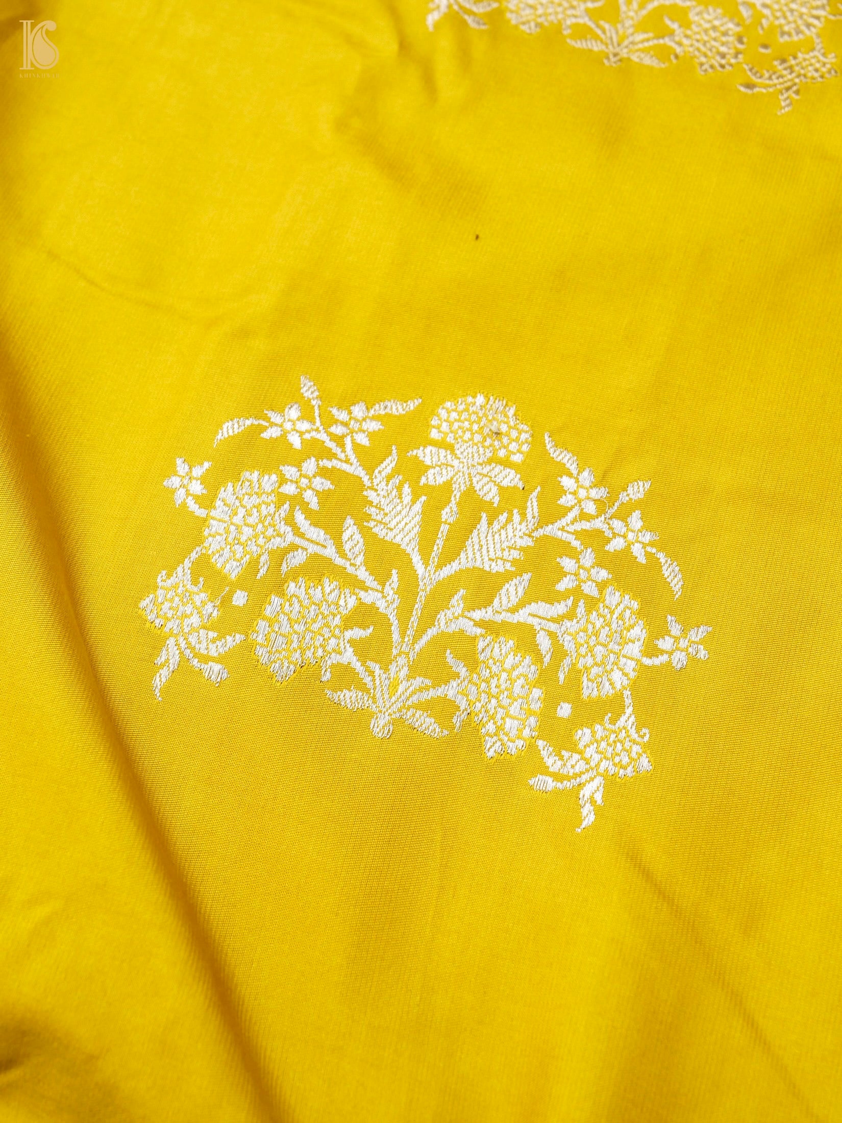 Handwoven Pure Sateen Silk Kadwa Banarasi Saree
