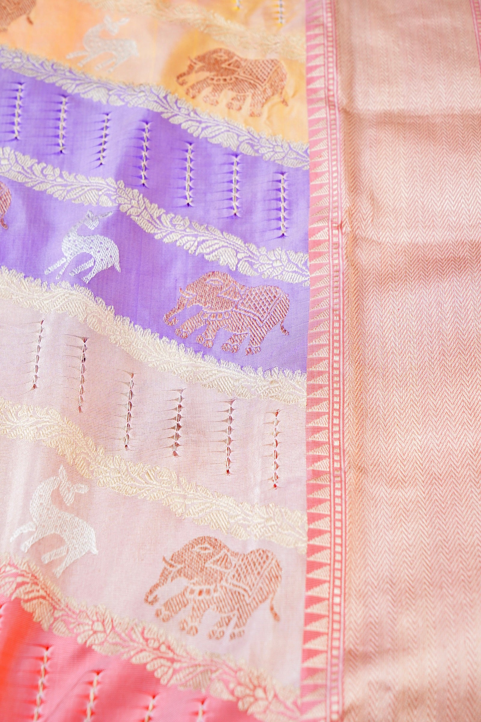Handloom Banarasi Katan Silk Rangkat Pastel Saree