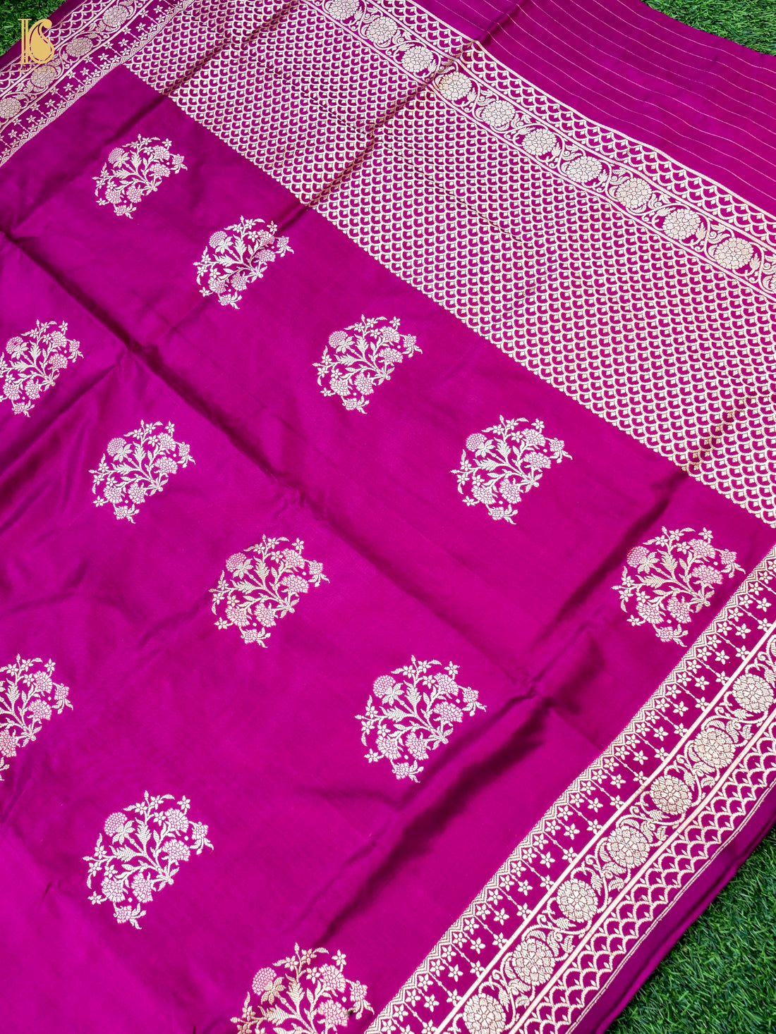 Handwoven Pure Sateen Silk Kadwa Banarasi Saree