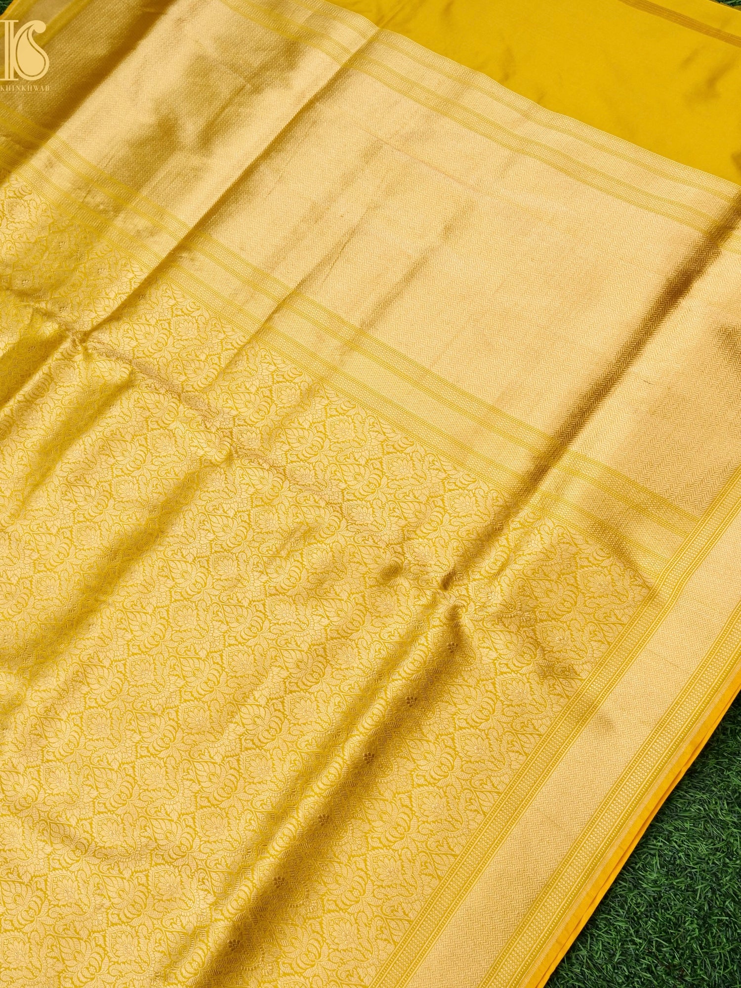 Handloom Banarasi Katan Silk Zari Tanchoi Saree