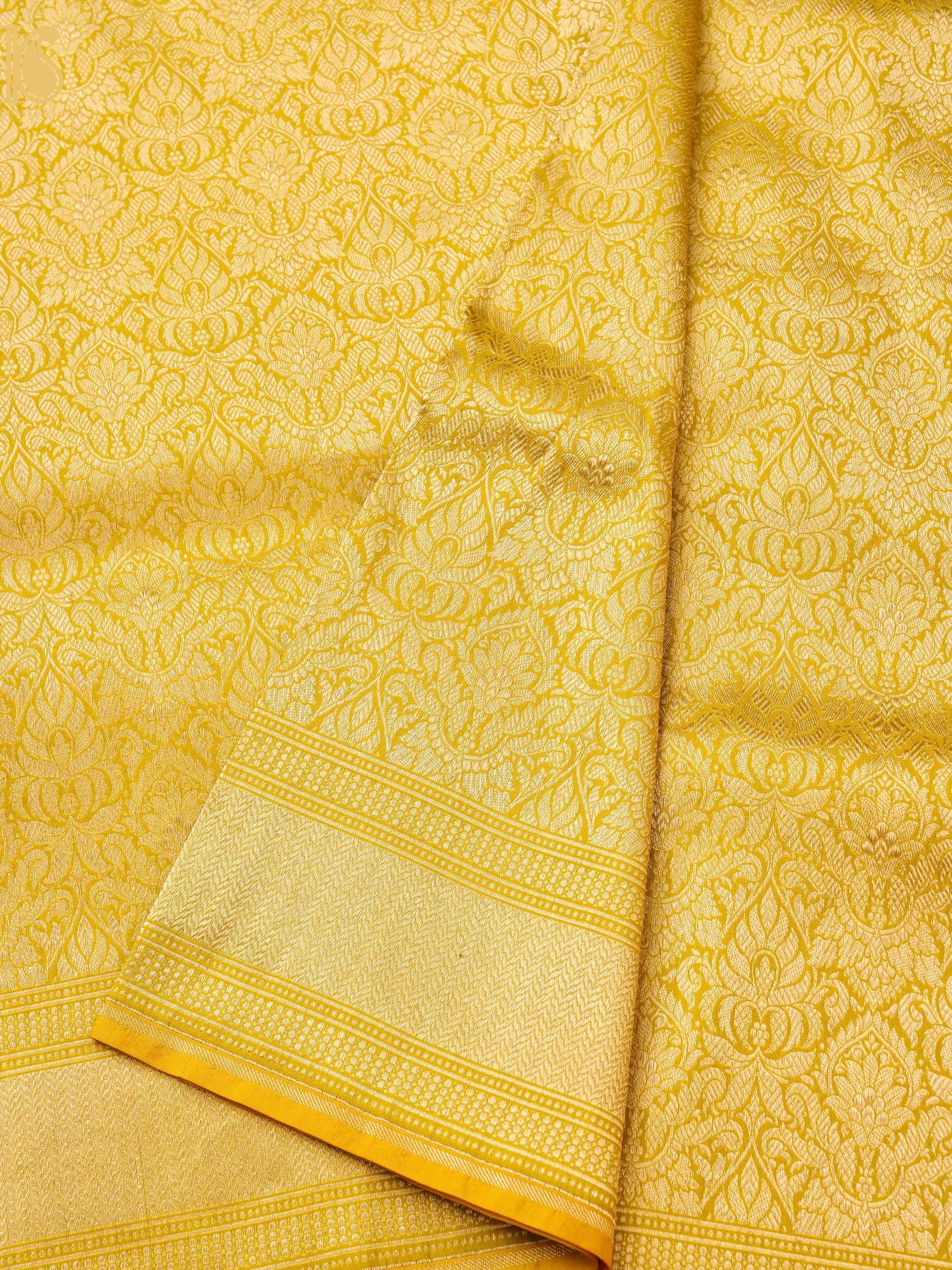 Handloom Banarasi Katan Silk Zari Tanchoi Saree