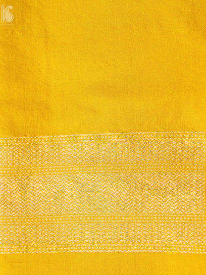 Handloom Banarasi Katan Silk Zari Tanchoi Saree