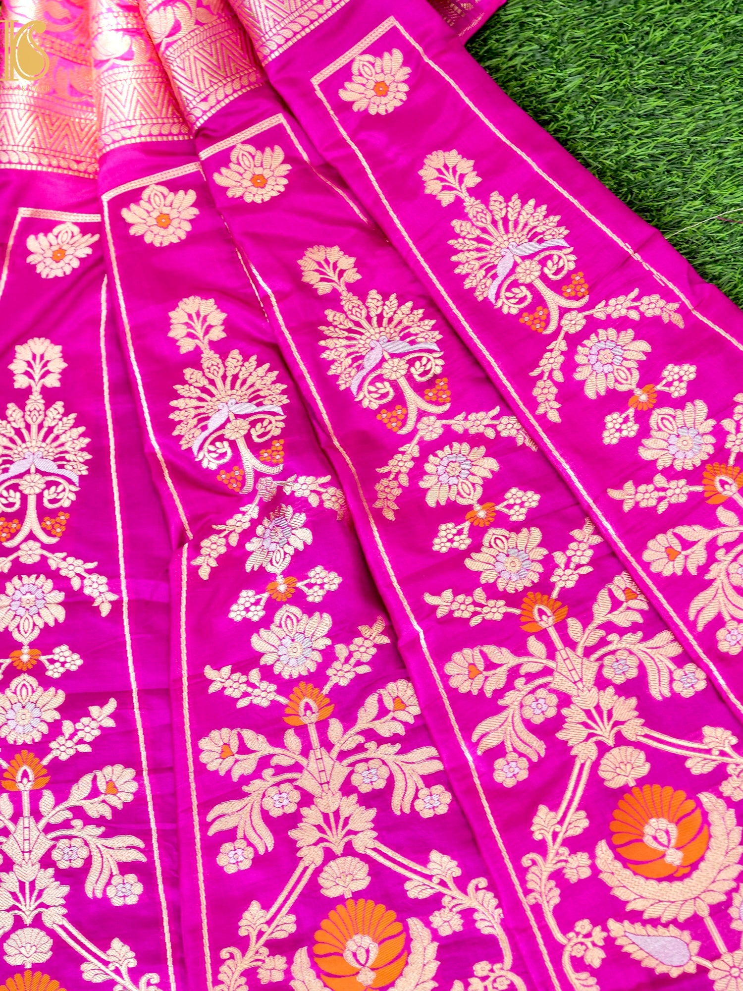 Handloom Banarasi Katan Silk Kalidar Pankha Booti Lehenga