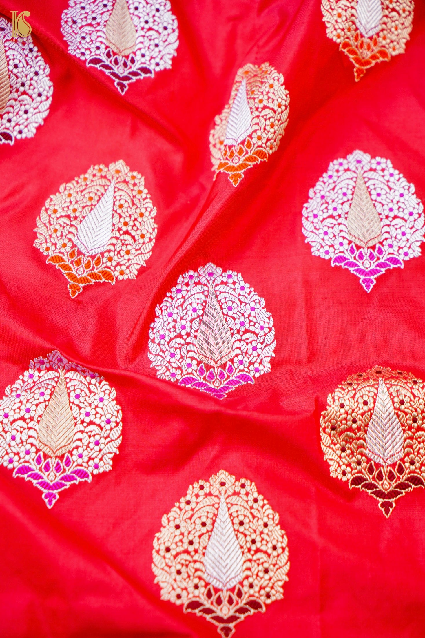 Banarasi Handwoven Katan SIlk Kadwa Mor Dupatta