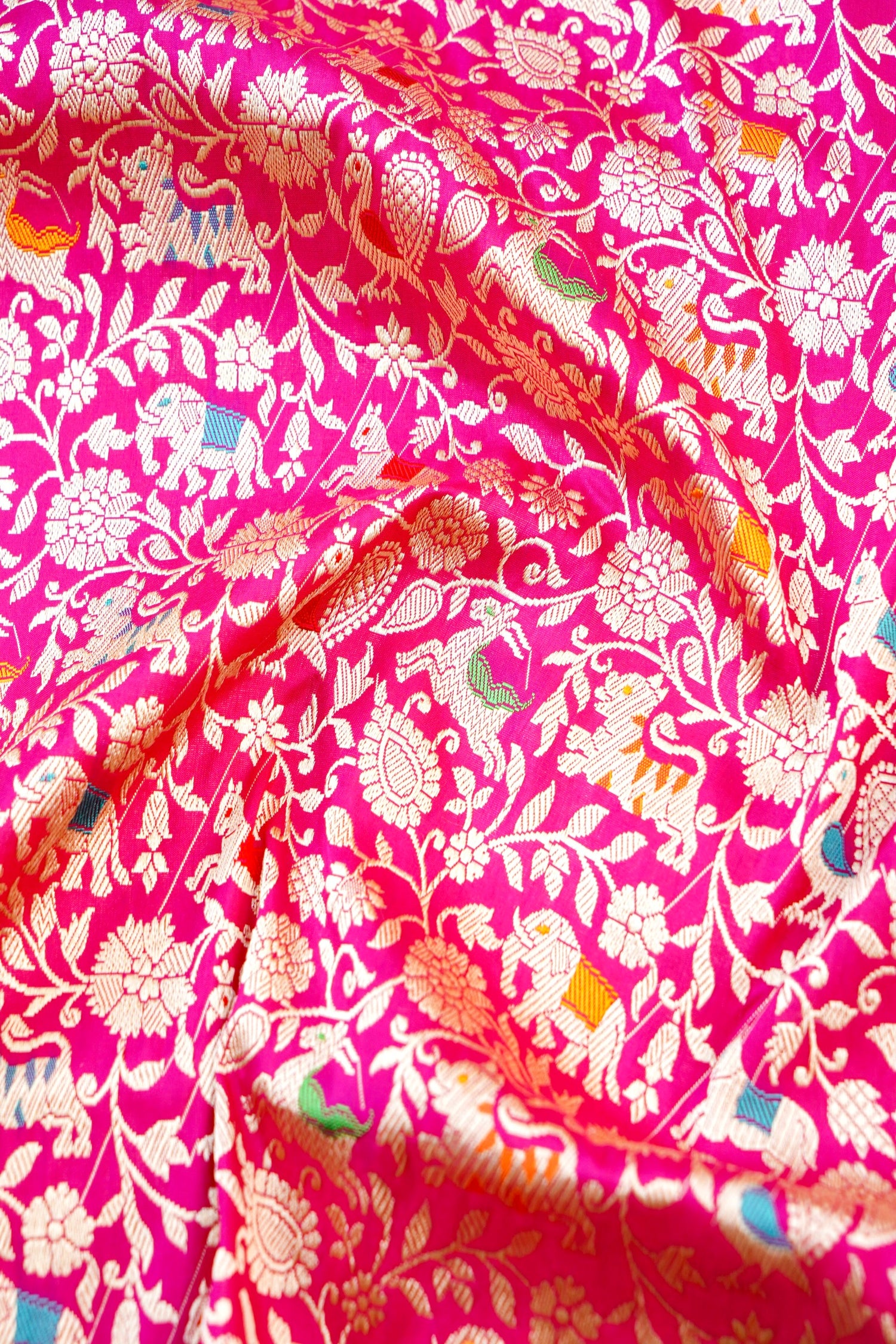 Handloom Banarasi Katan Shikargah Saree