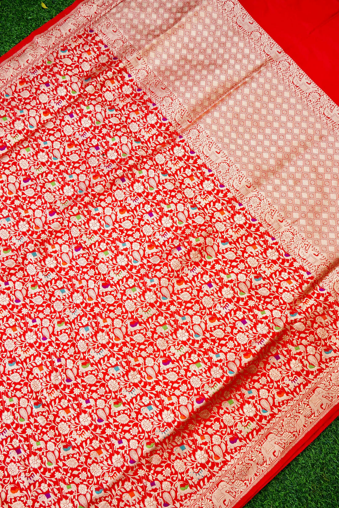 Handloom Banarasi Katan Shikargah Saree