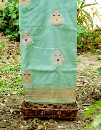 Handwoven Pure Sateen Silk Kadwa Banarasi Saree