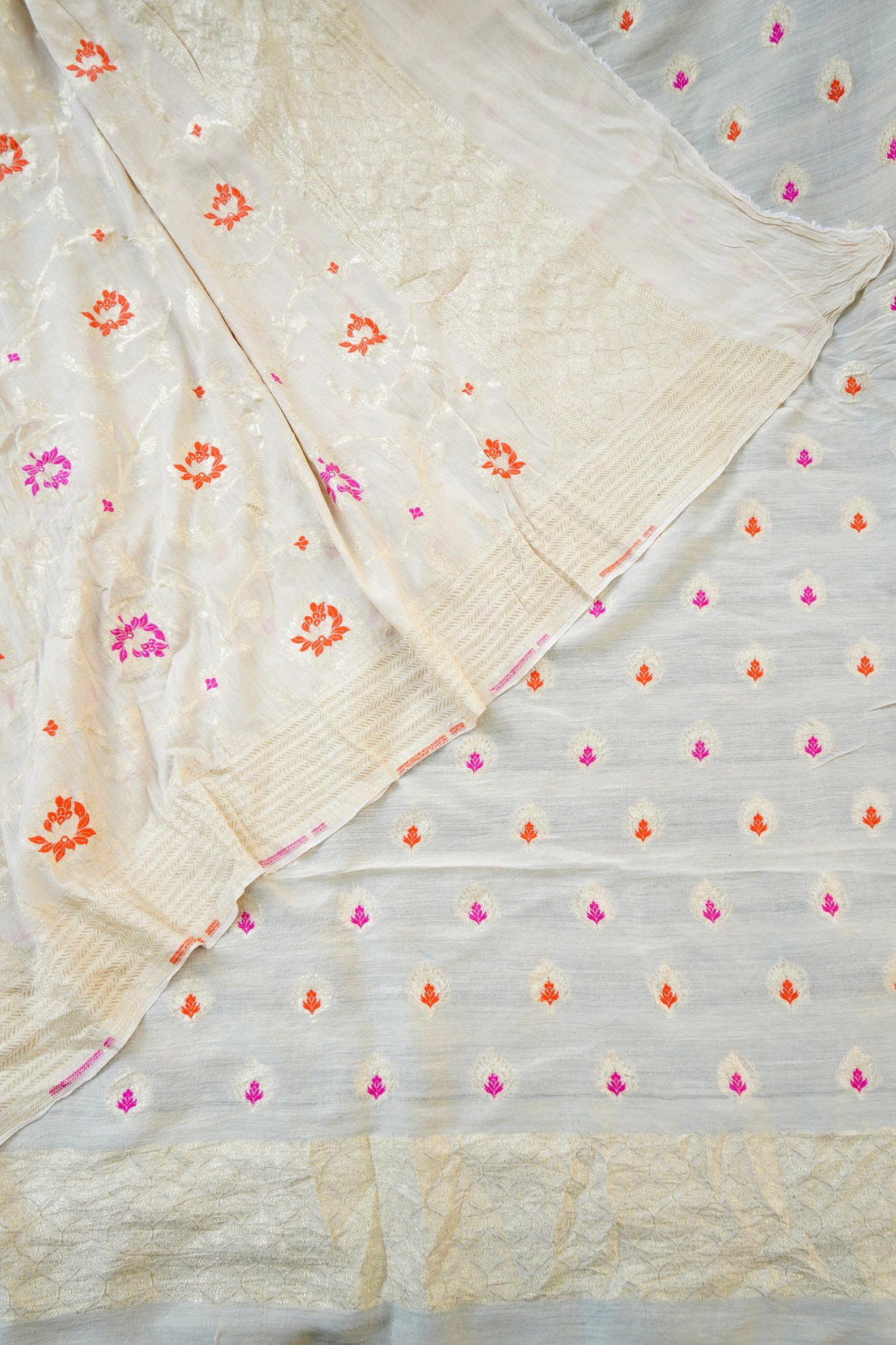 Moonga Silk Handloom Banarasi Dyeable Suit Fabric