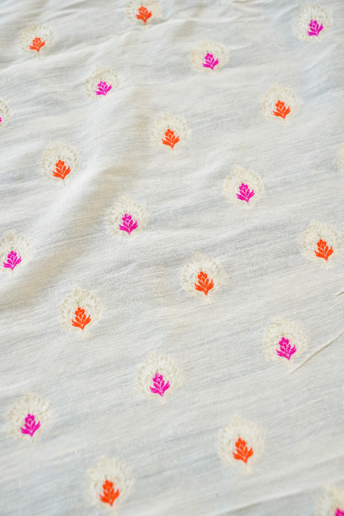 Moonga Silk Handloom Banarasi Dyeable Suit Fabric