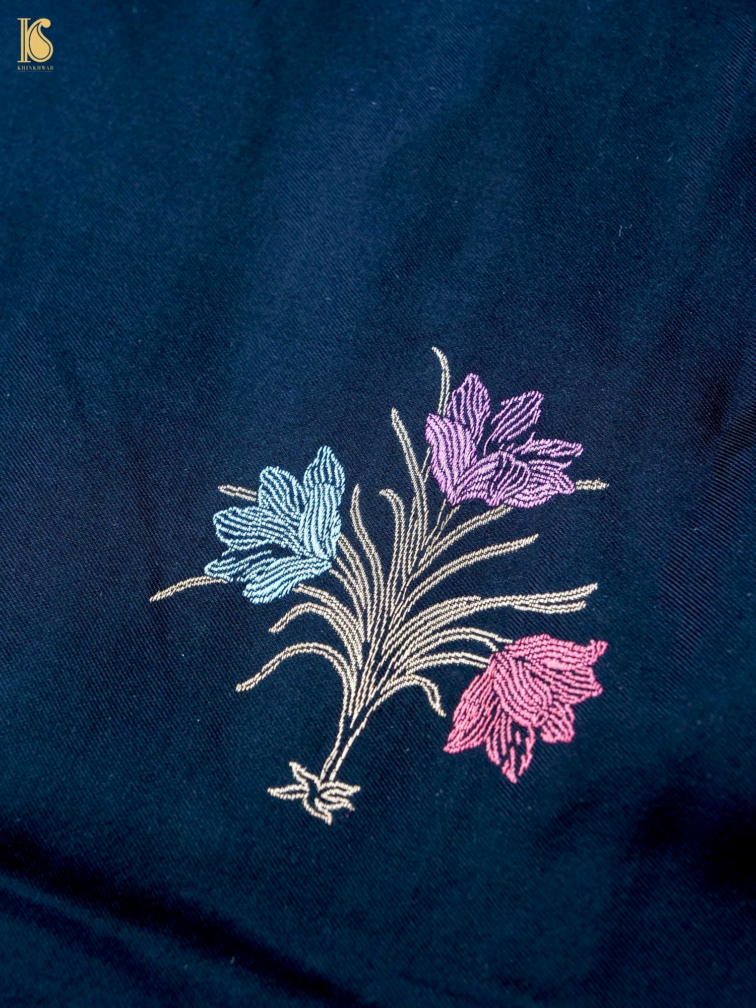 Handloom Katan Silk Banarasi Kadwa Ektara Saree