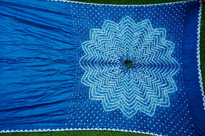 Handwoven Pure Silk Maharani Bandhani Hands Free Saree
